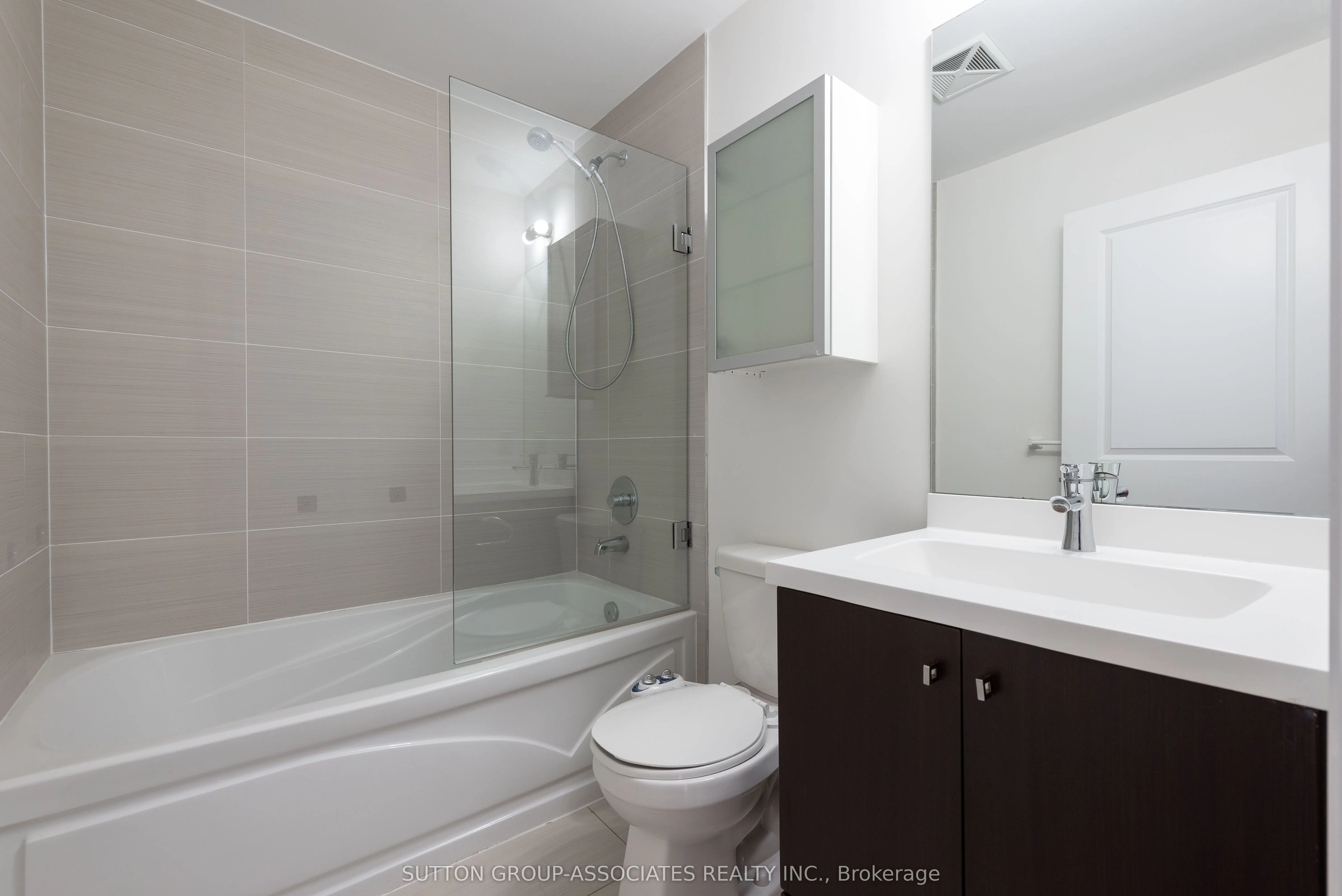 530 St. Clair Avenue W, #1502