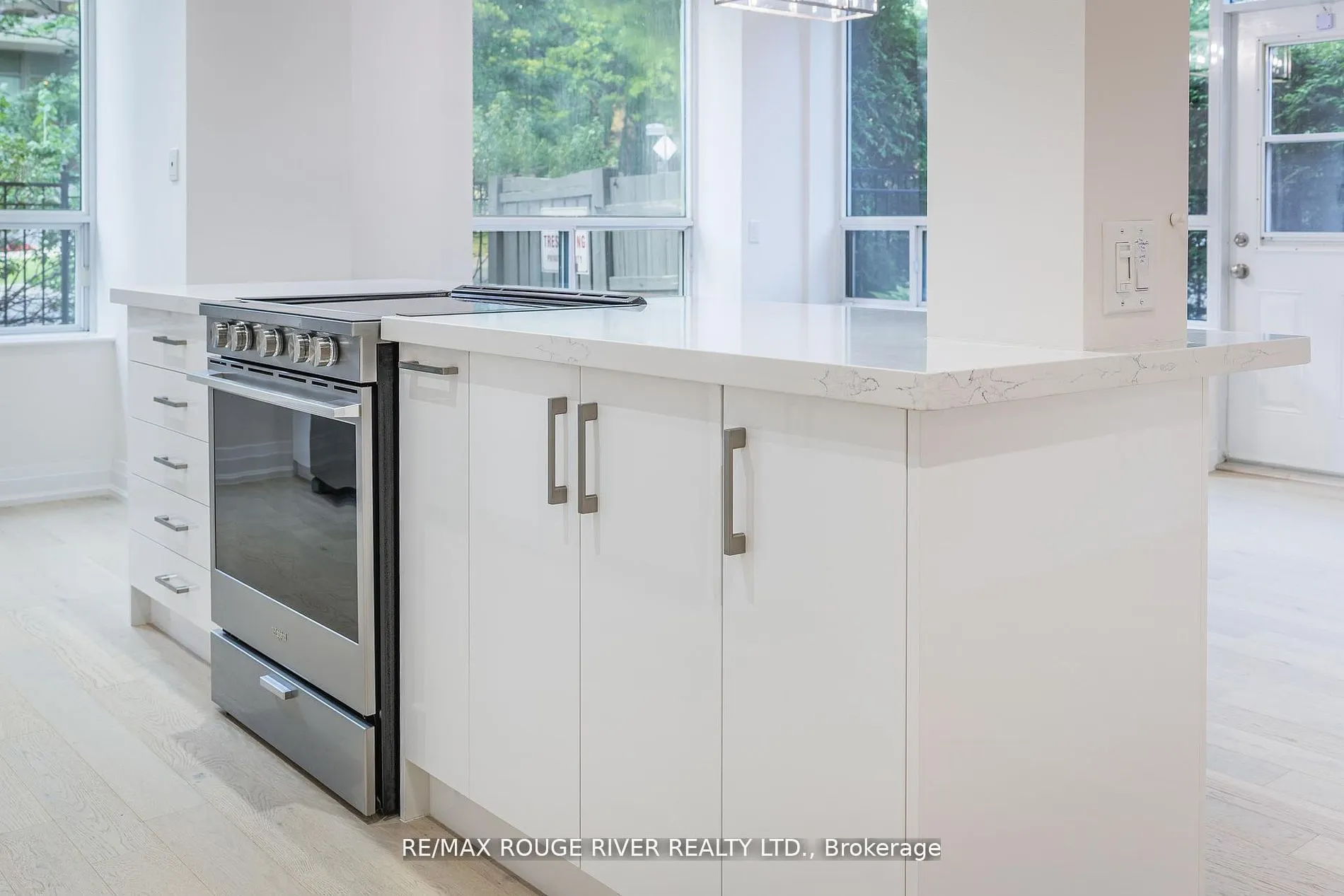 238 Doris Avenue, #109
