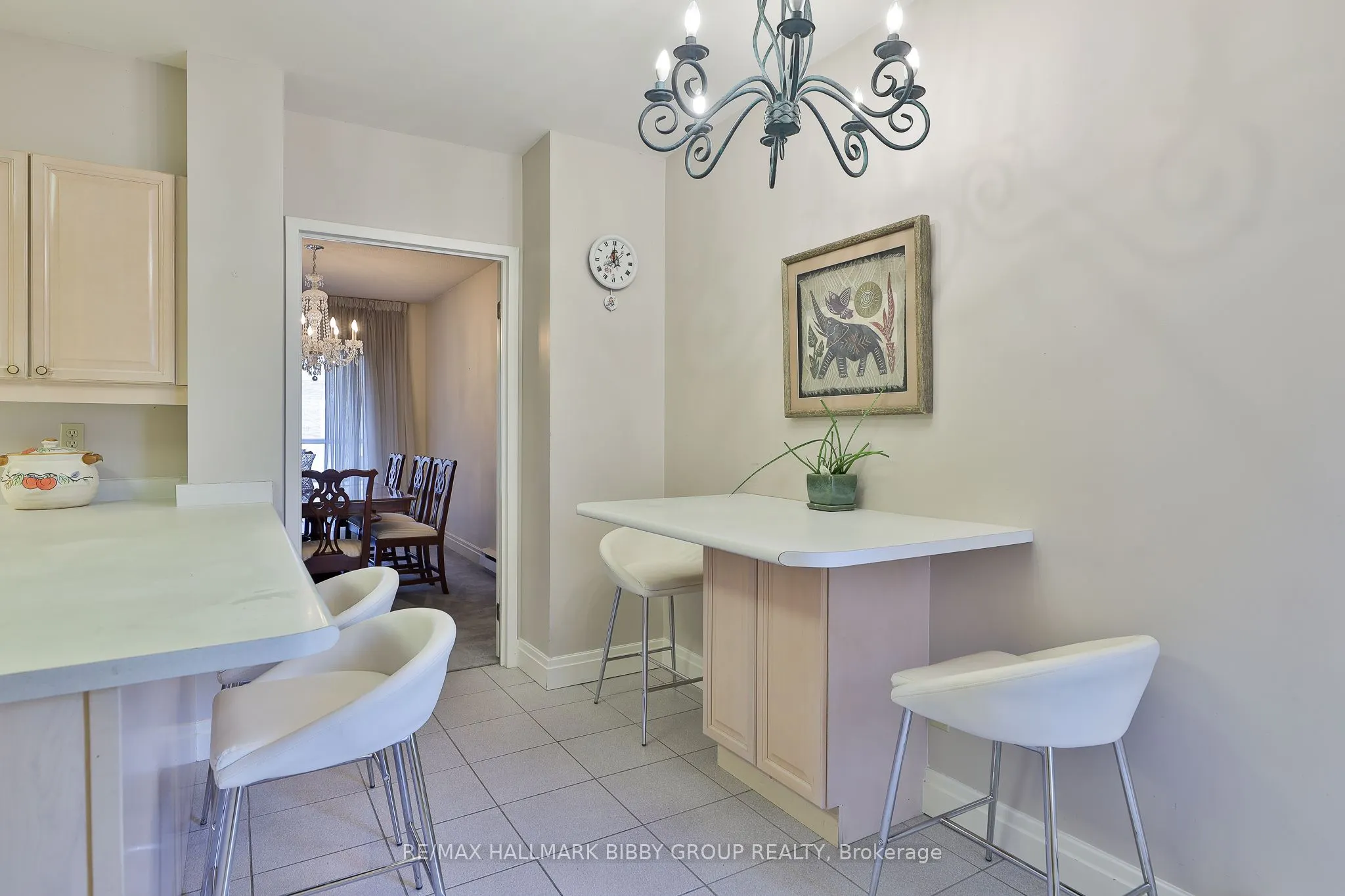 159 Frederick Street, #601