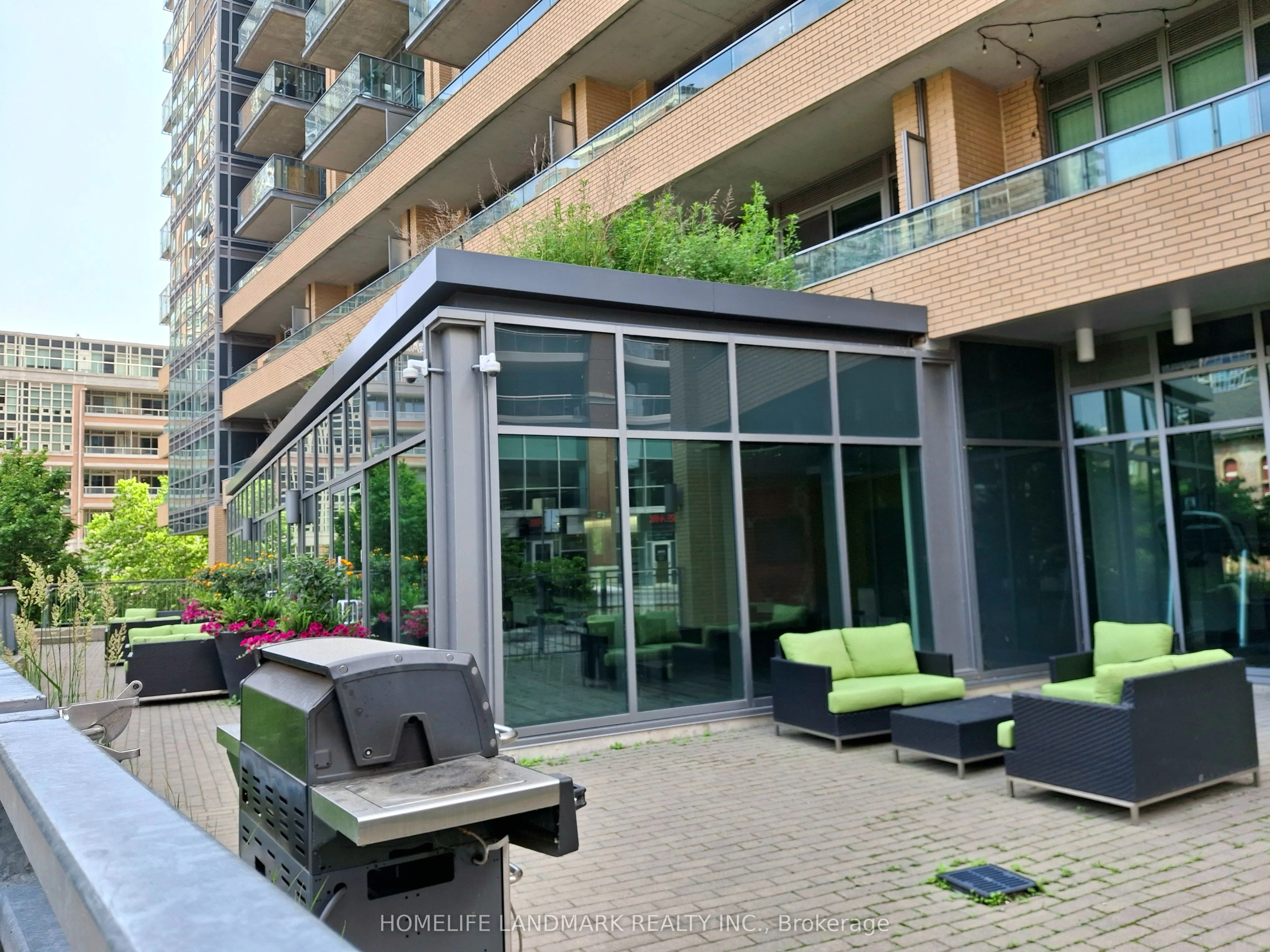 69 Lynn Williams Street, #405