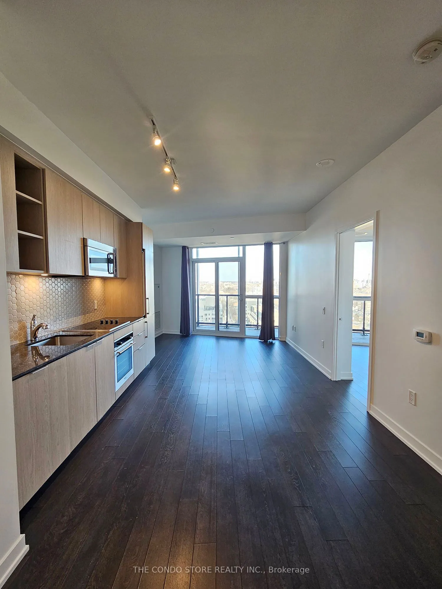 50 Ordnance Street, #1507