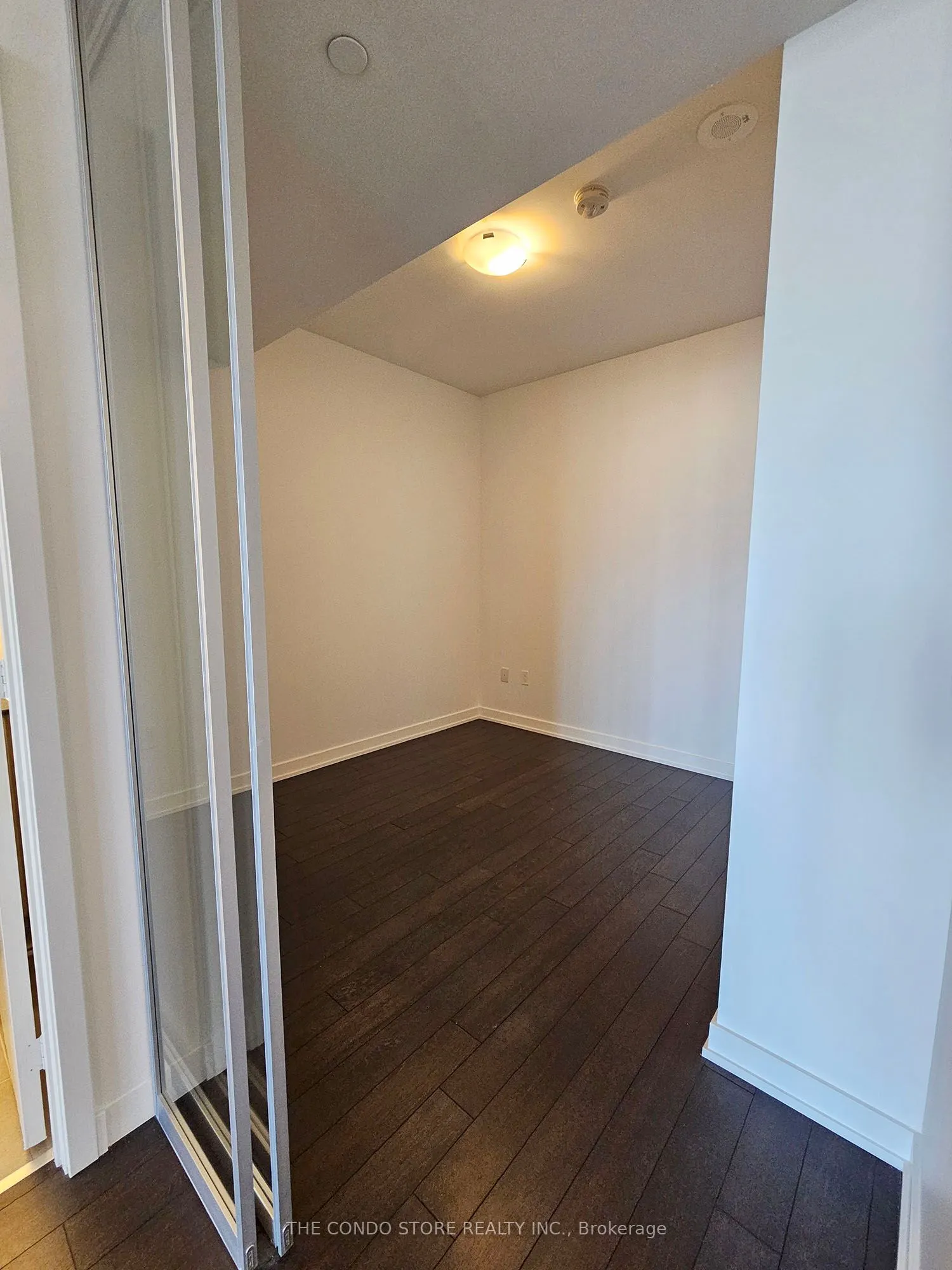 50 Ordnance Street, #1507