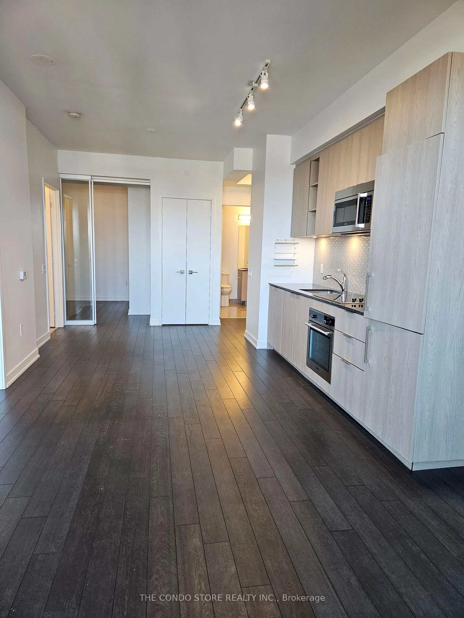 50 Ordnance Street, #1507