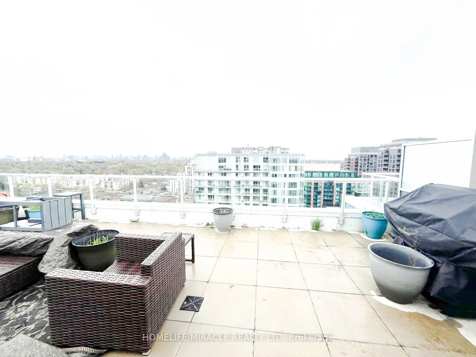 565 Wilson Avenue, #1301