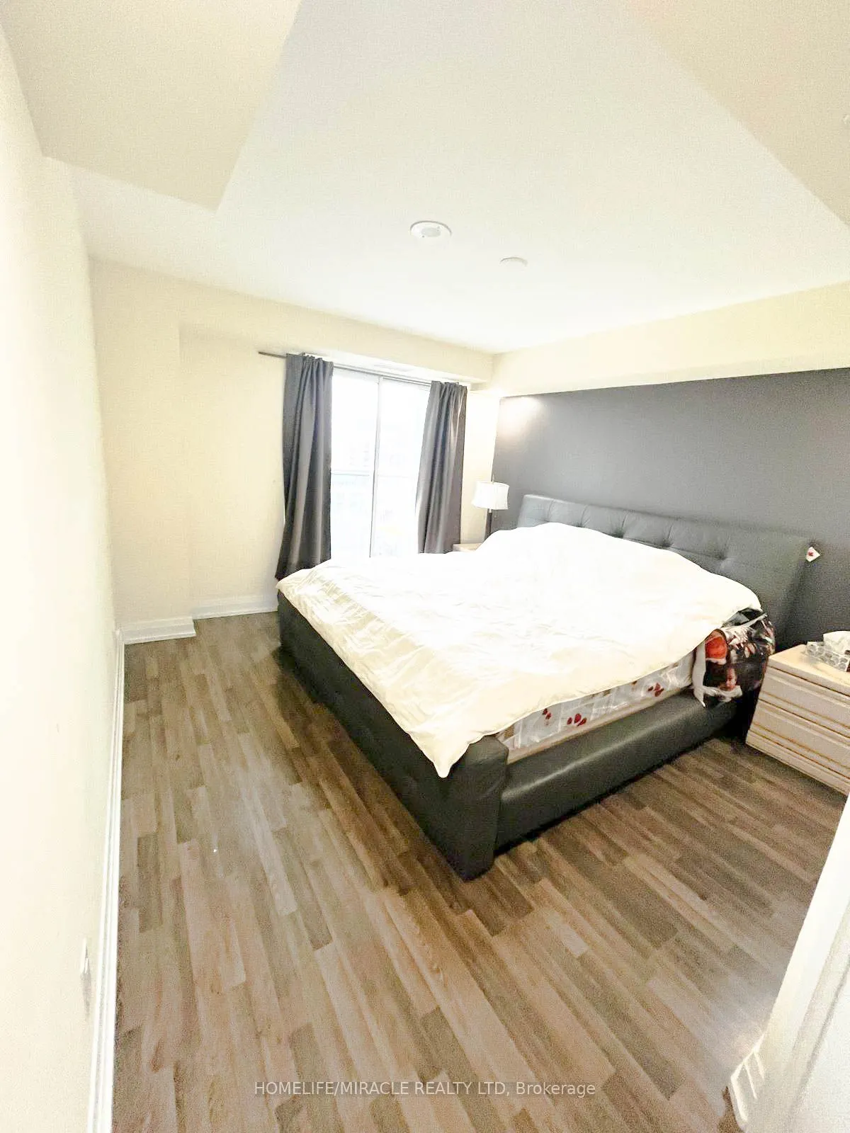 565 Wilson Avenue, #1301