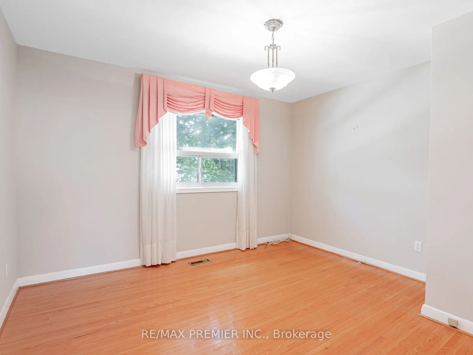 150 Codsell Avenue