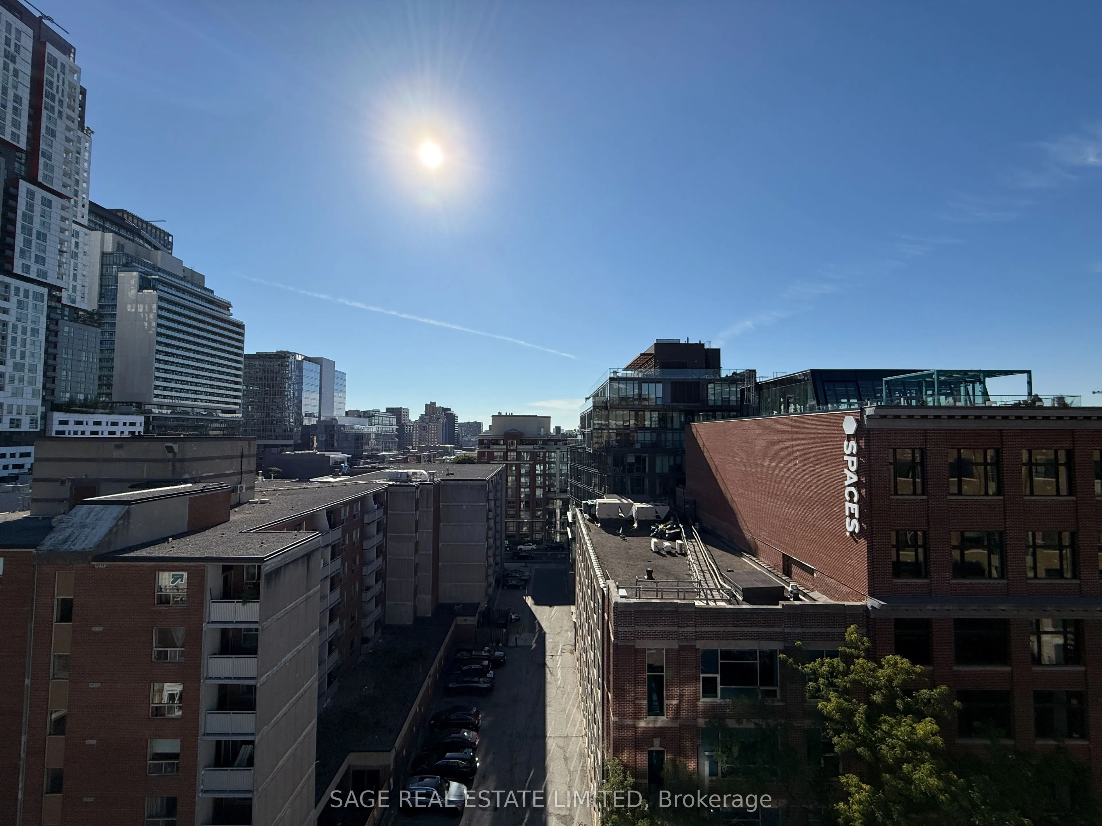 169 John Street, #904
