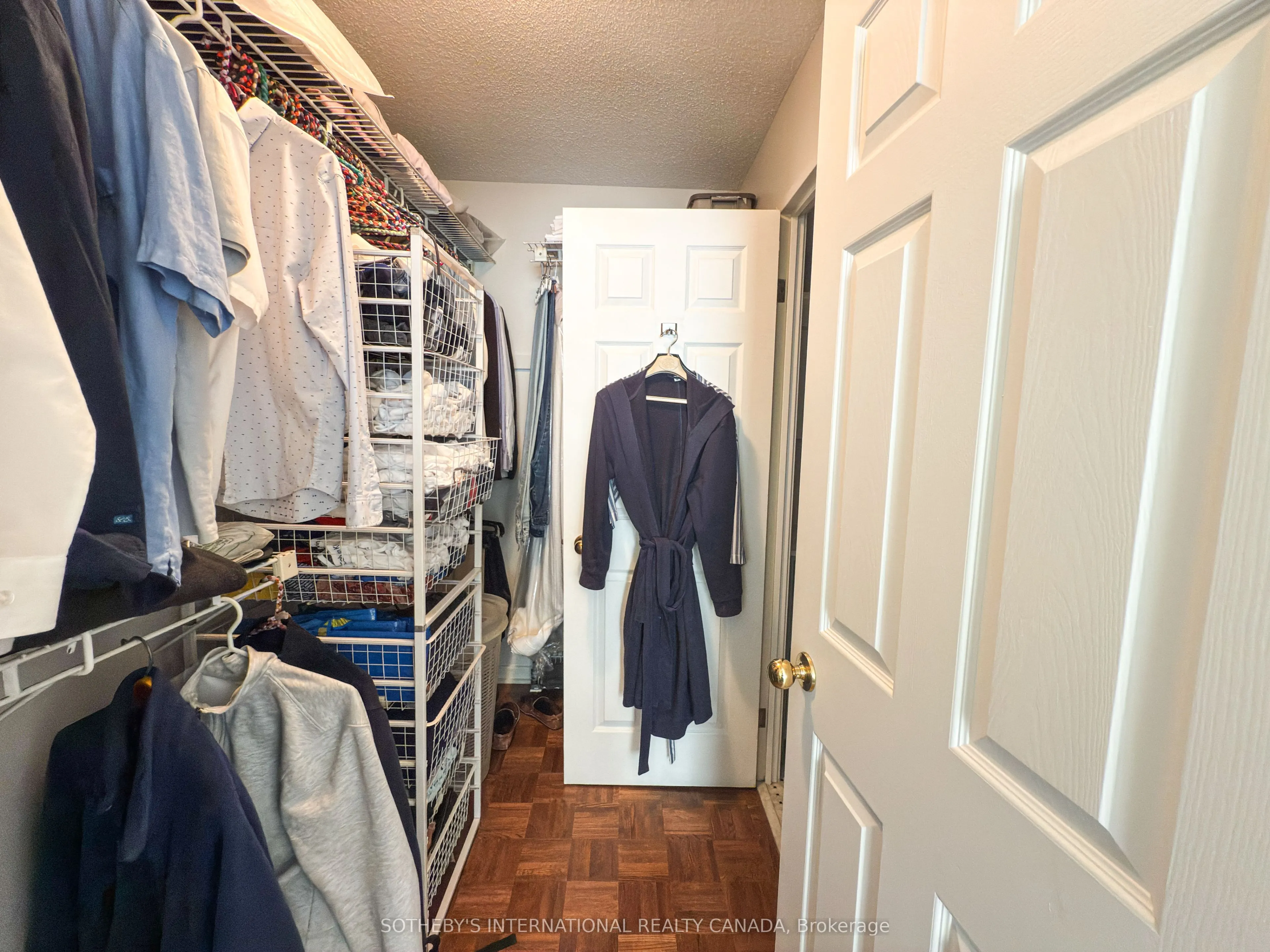 47 St Clair Avenue W, #705