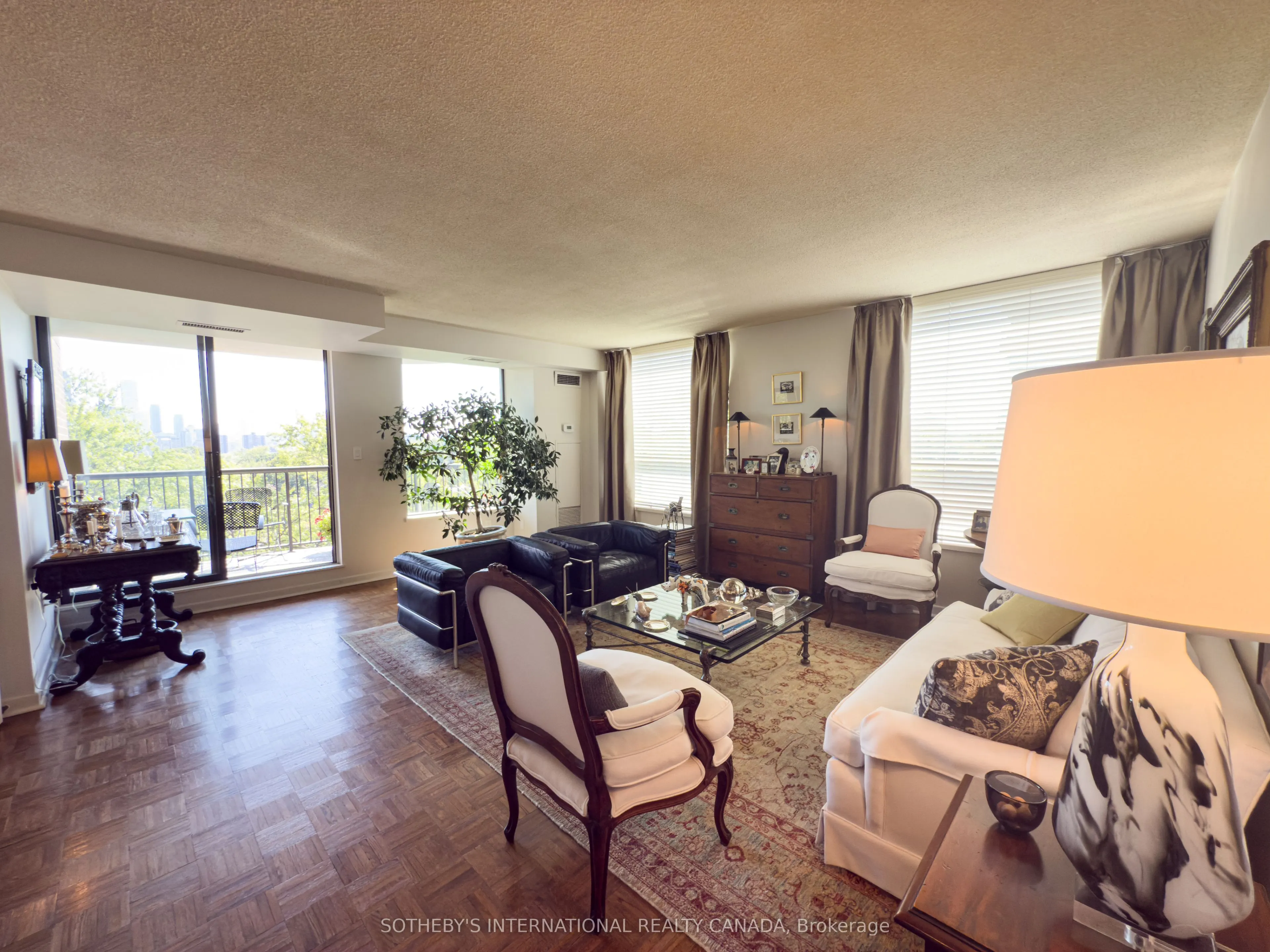 47 St Clair Avenue W, #705