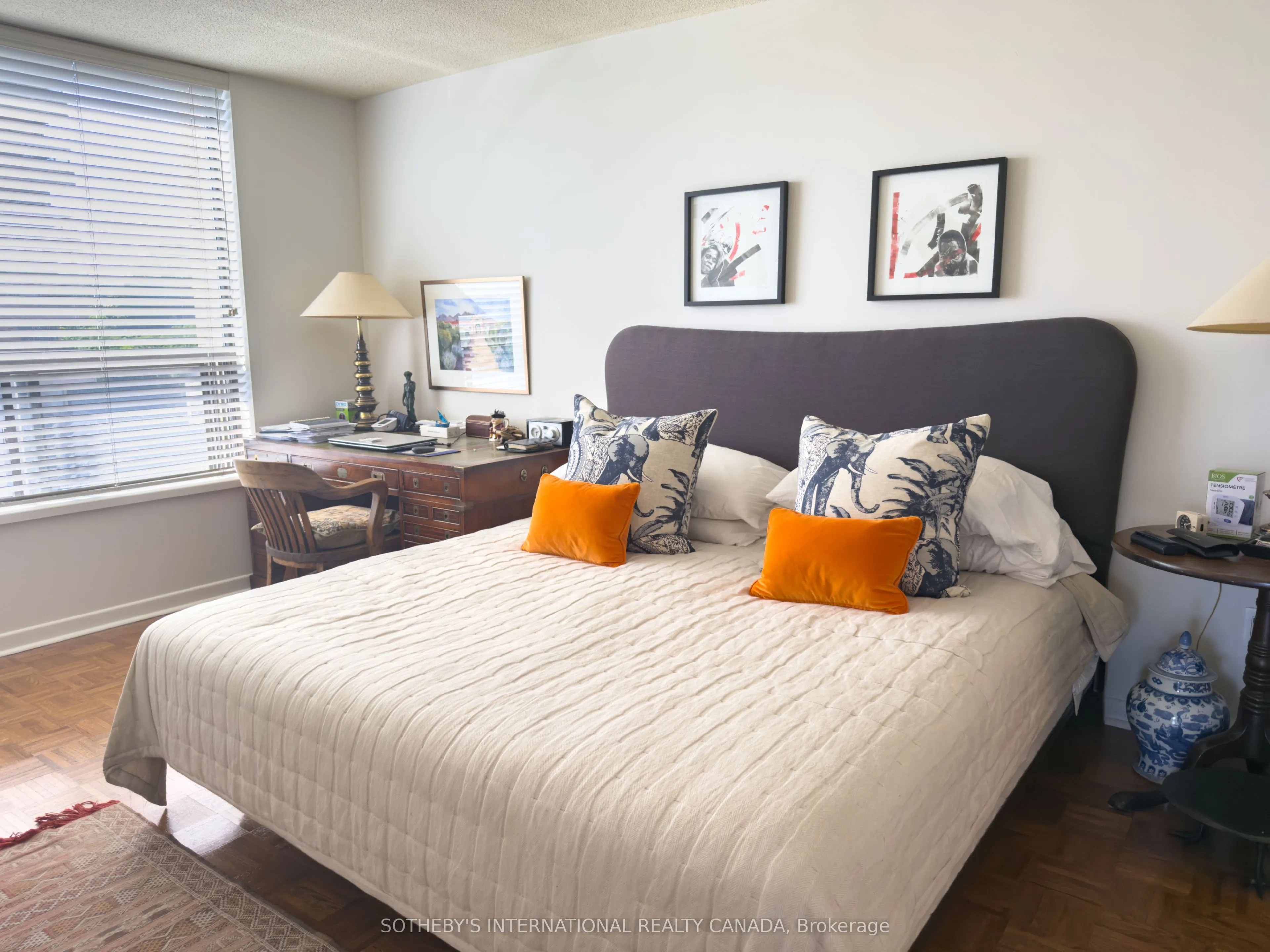 47 St Clair Avenue W, #705