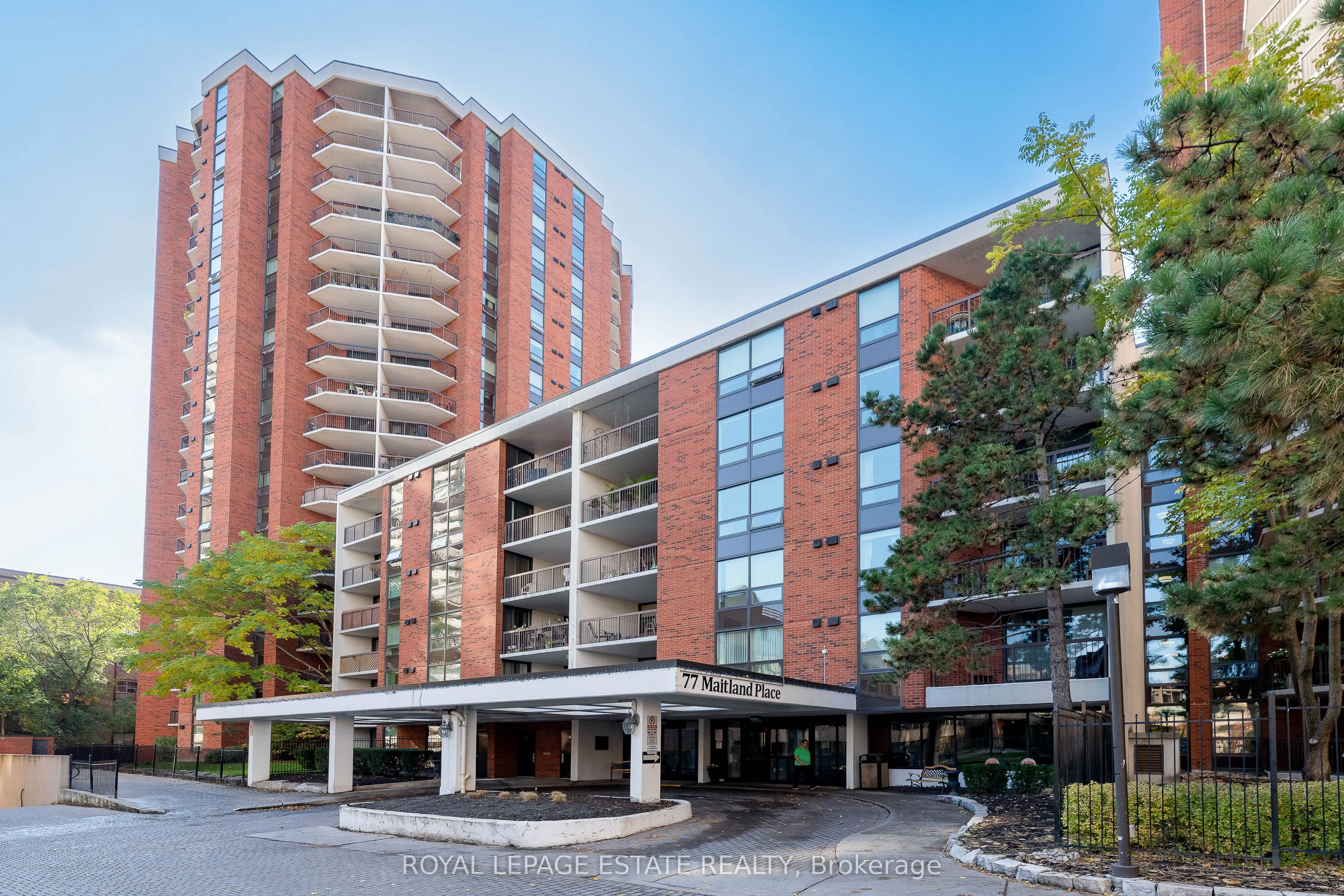 77 Maitland Place, #1526