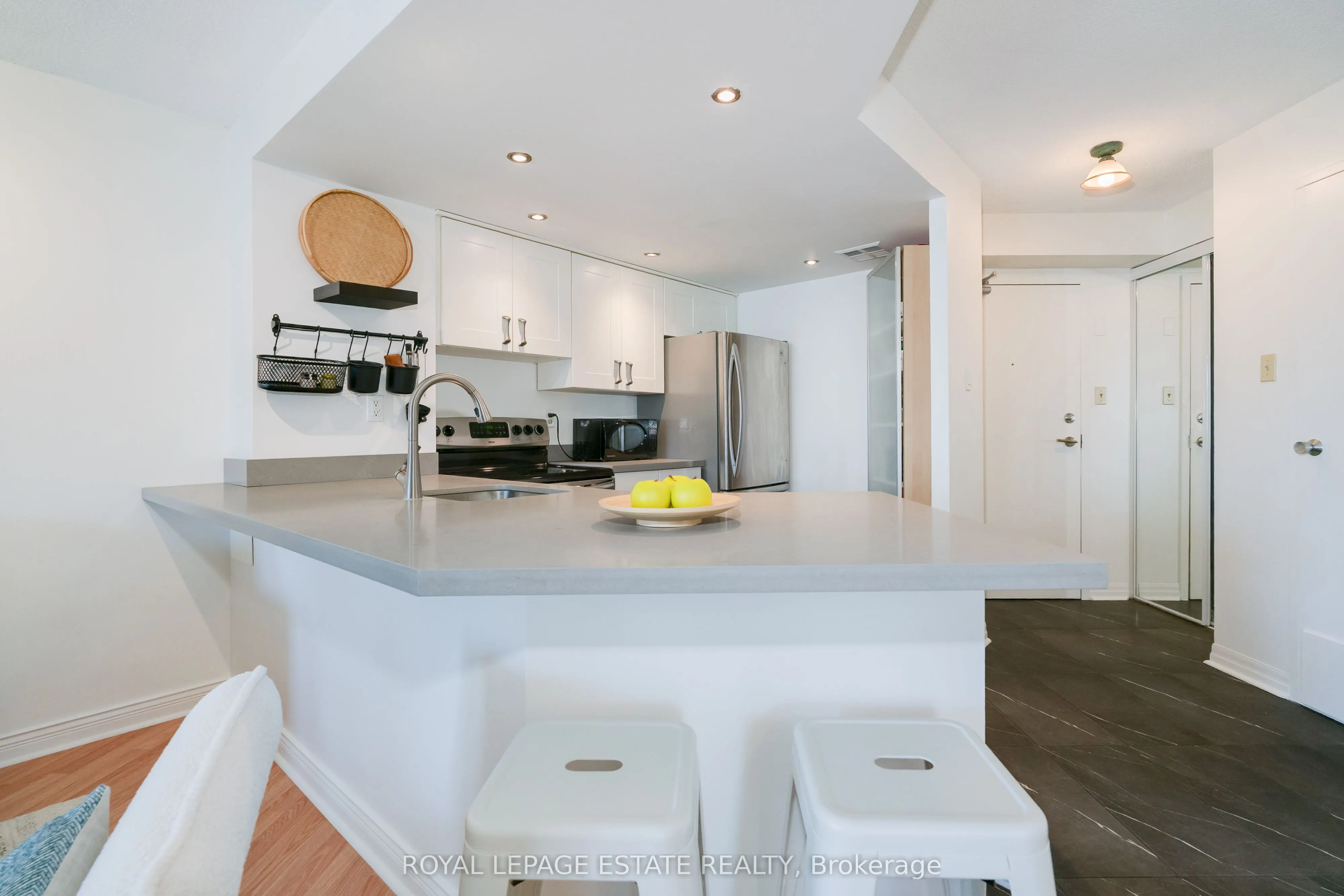 77 Maitland Place, #1526