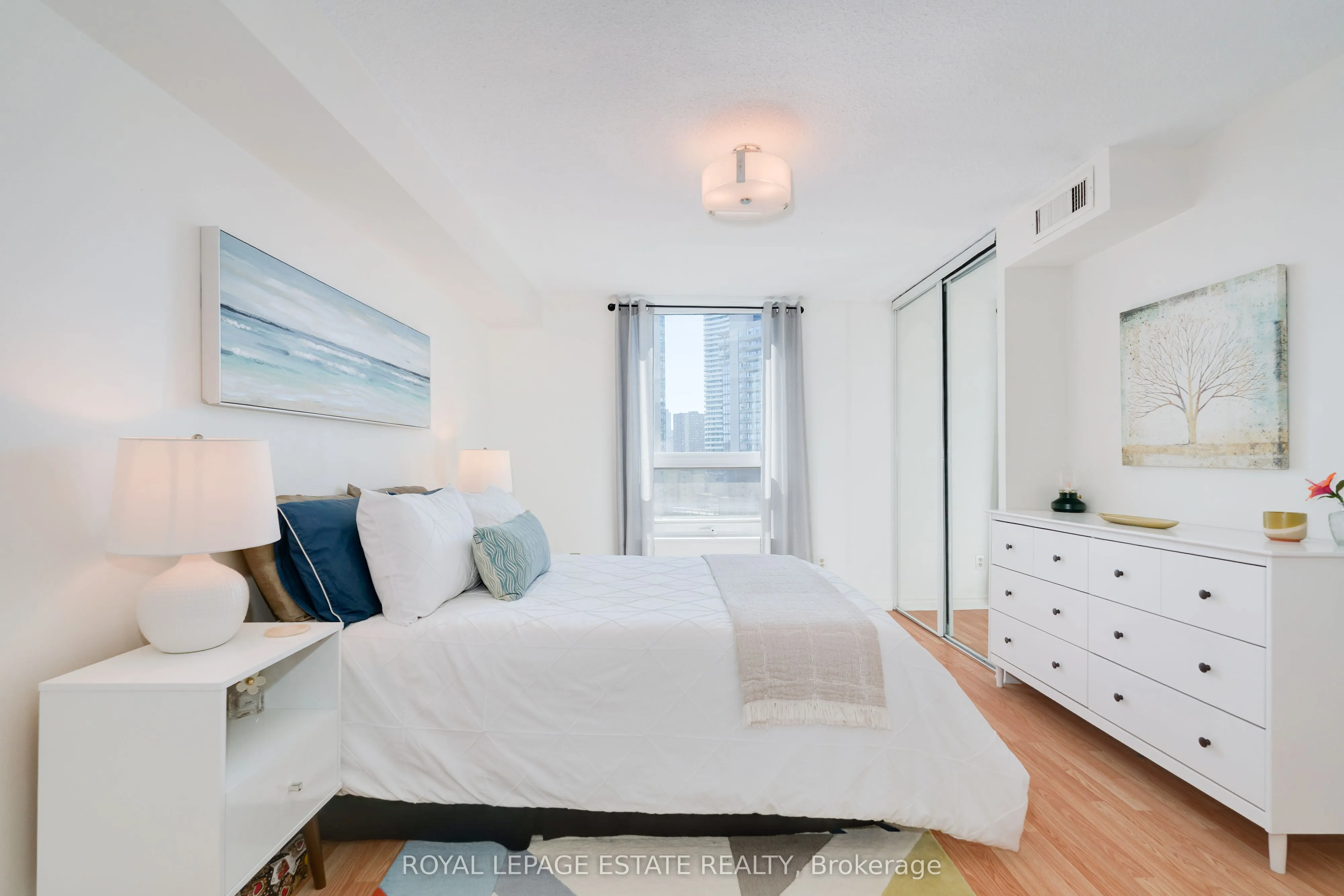 77 Maitland Place, #1526