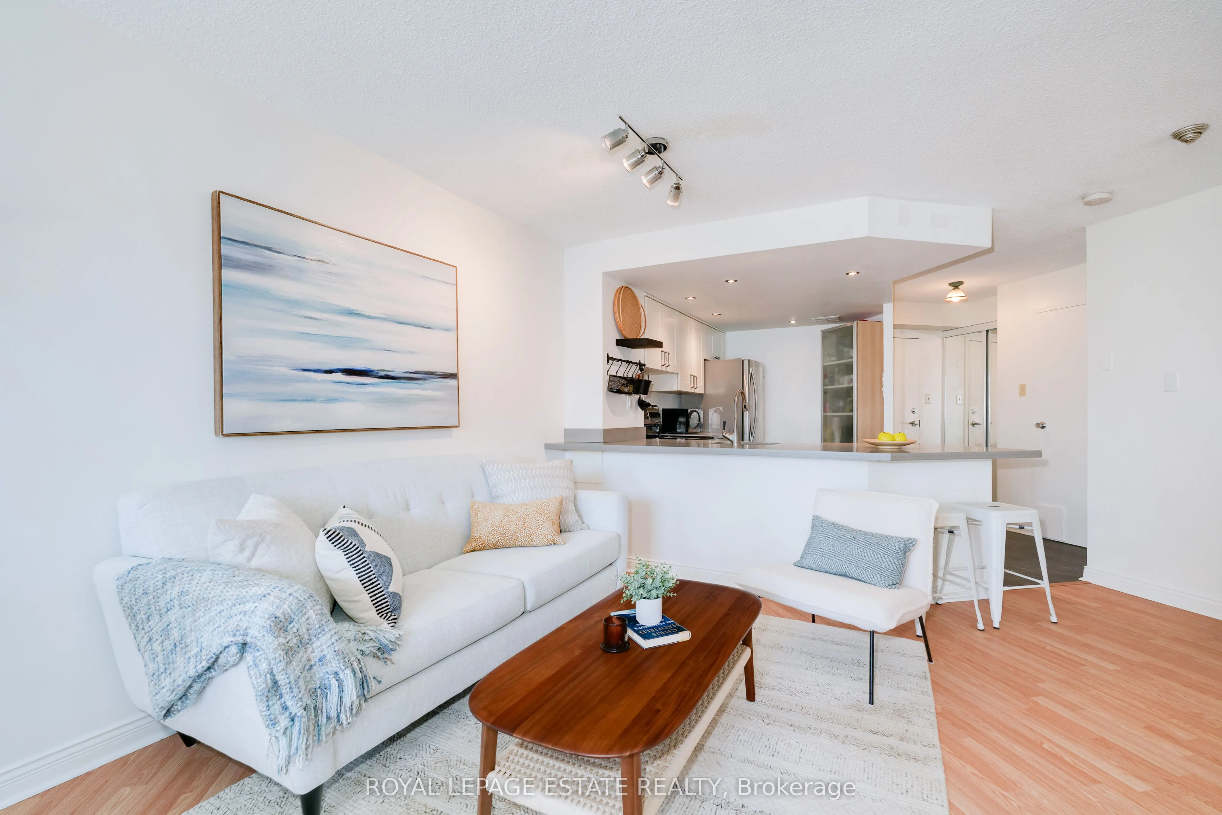 77 Maitland Place, #1526