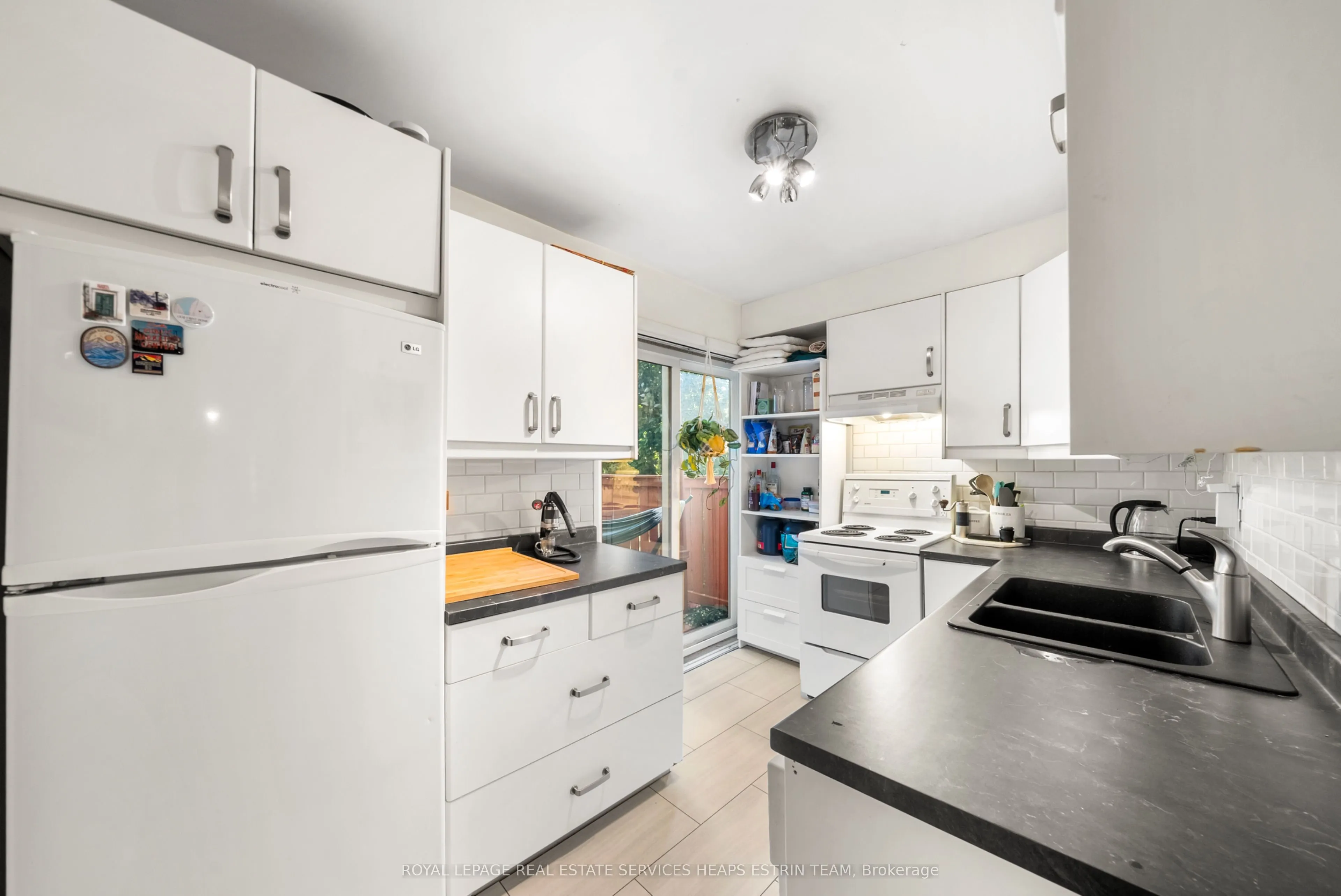 11 Salisbury Avenue, #Upper