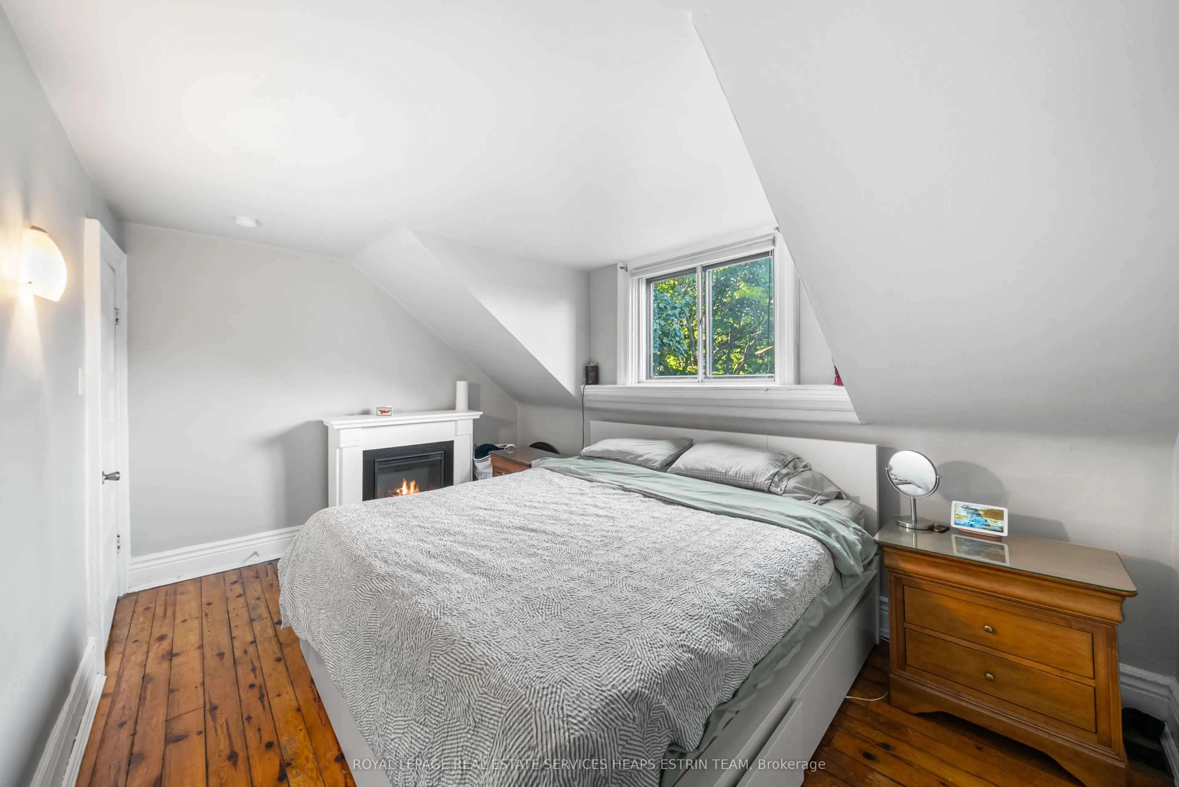 11 Salisbury Avenue, #Upper