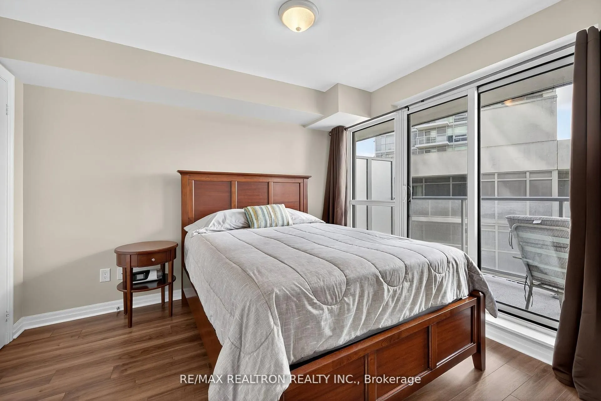 2015 Sheppard Avenue E, #301