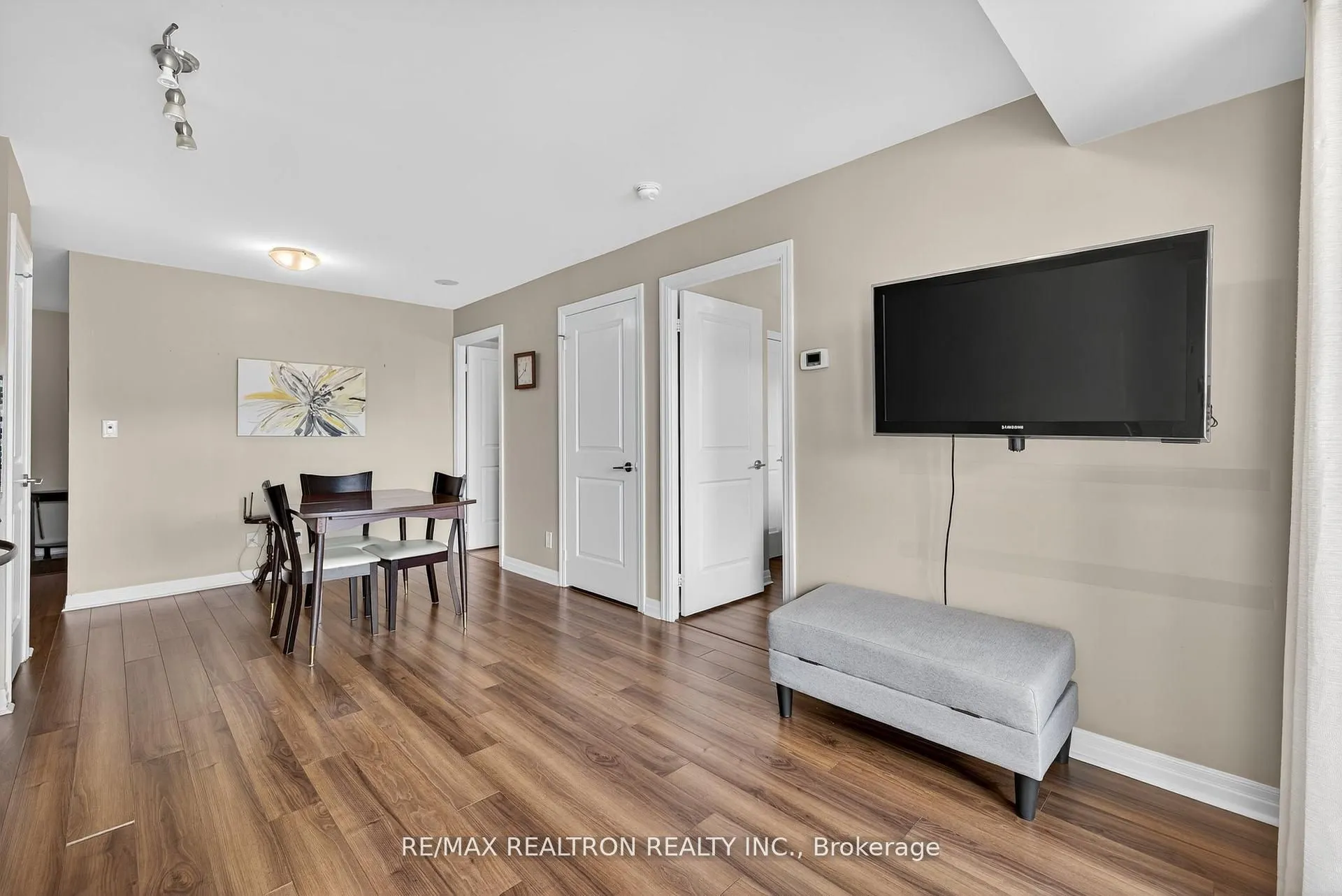 2015 Sheppard Avenue E, #301