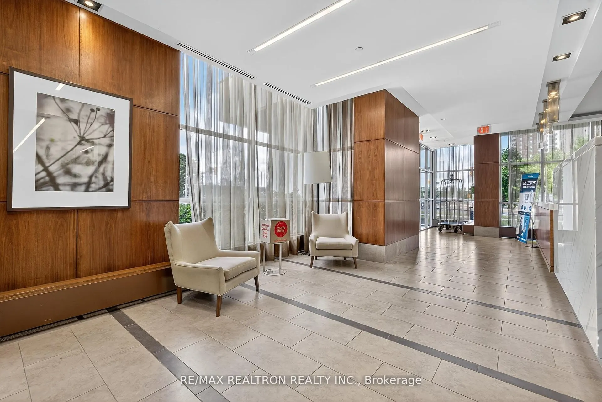 2015 Sheppard Avenue E, #301