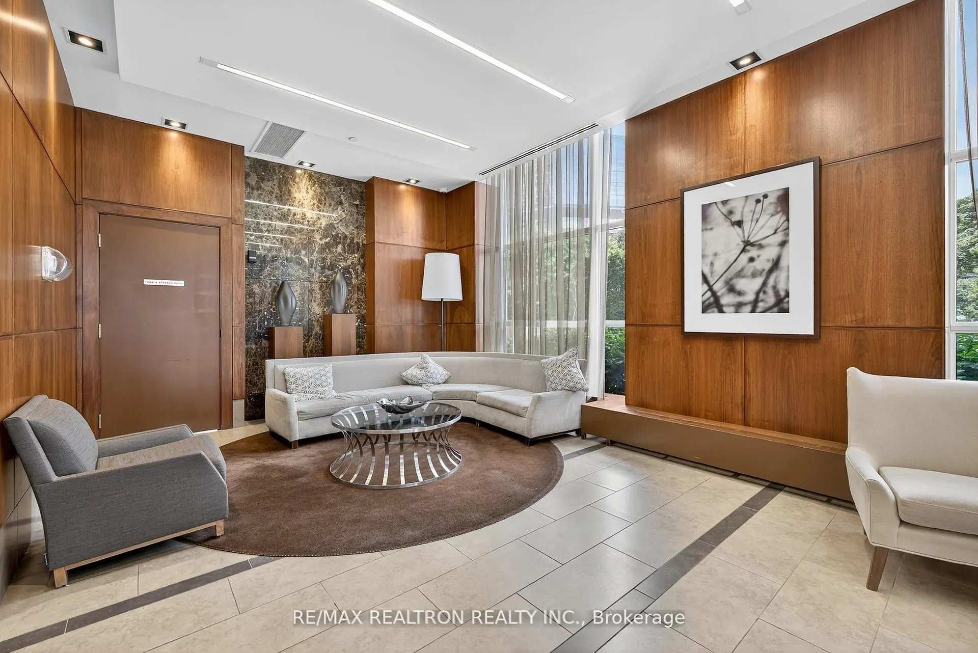 2015 Sheppard Avenue E, #301