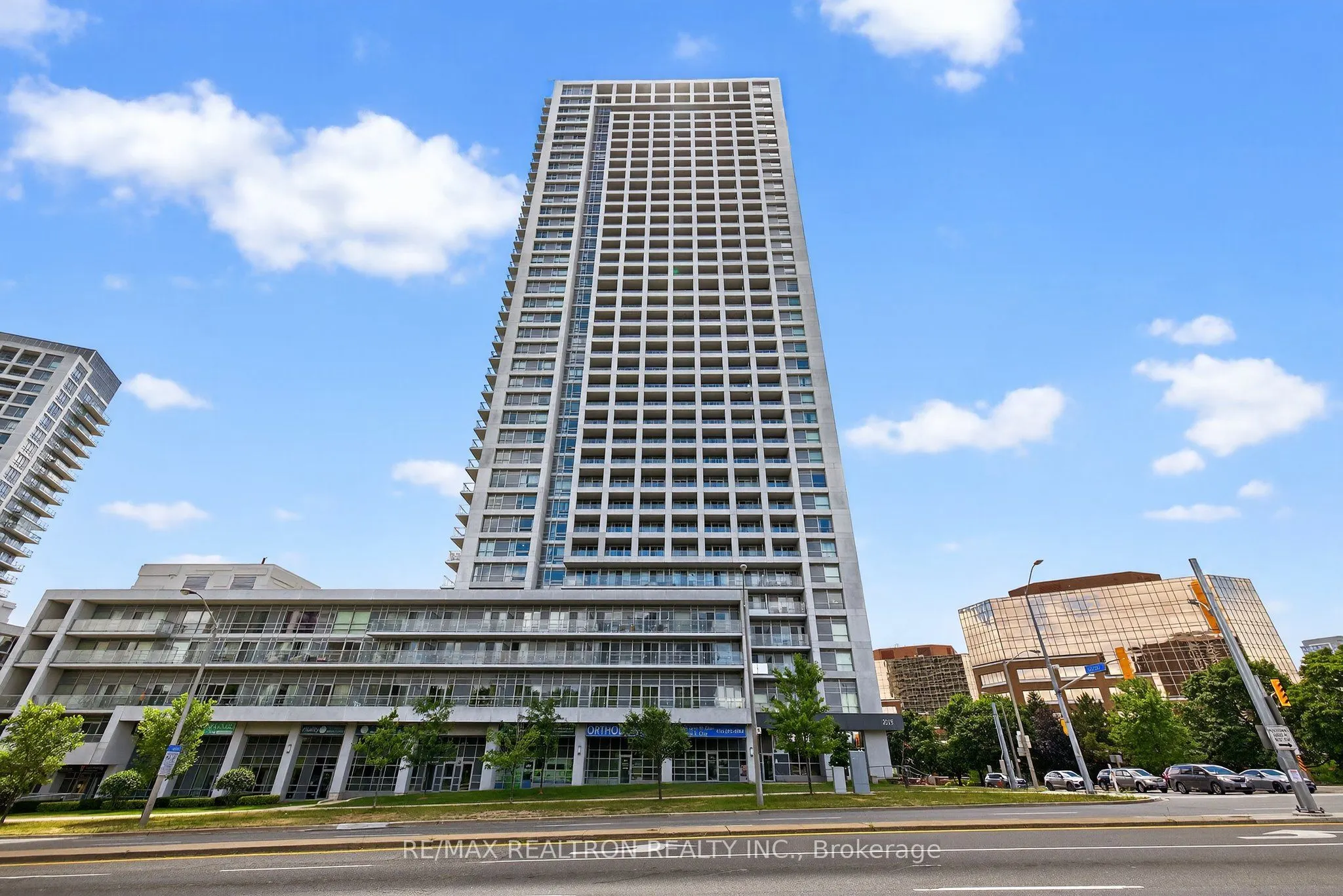 2015 Sheppard Avenue E, #301