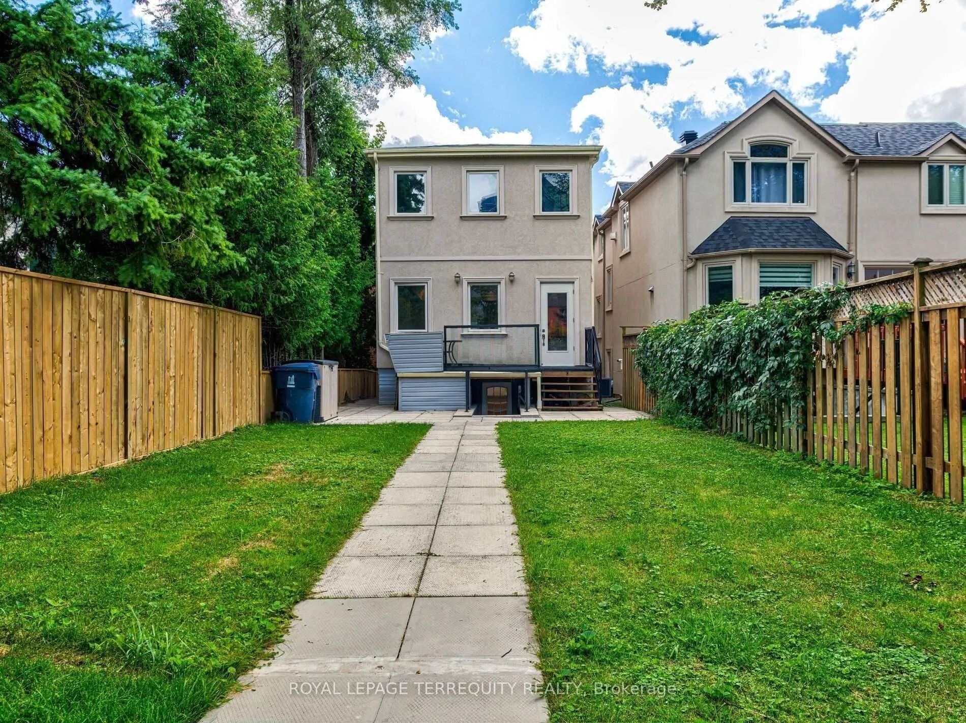 58 Stuart Crescent