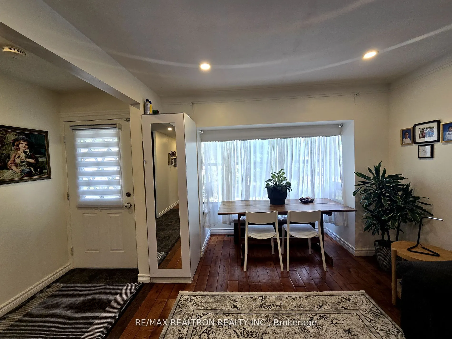55 Athabaska Avenue