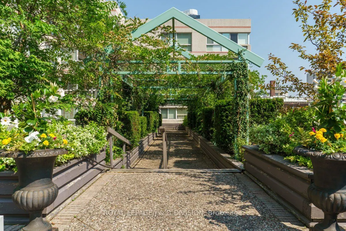 7 Broadway Avenue, #507