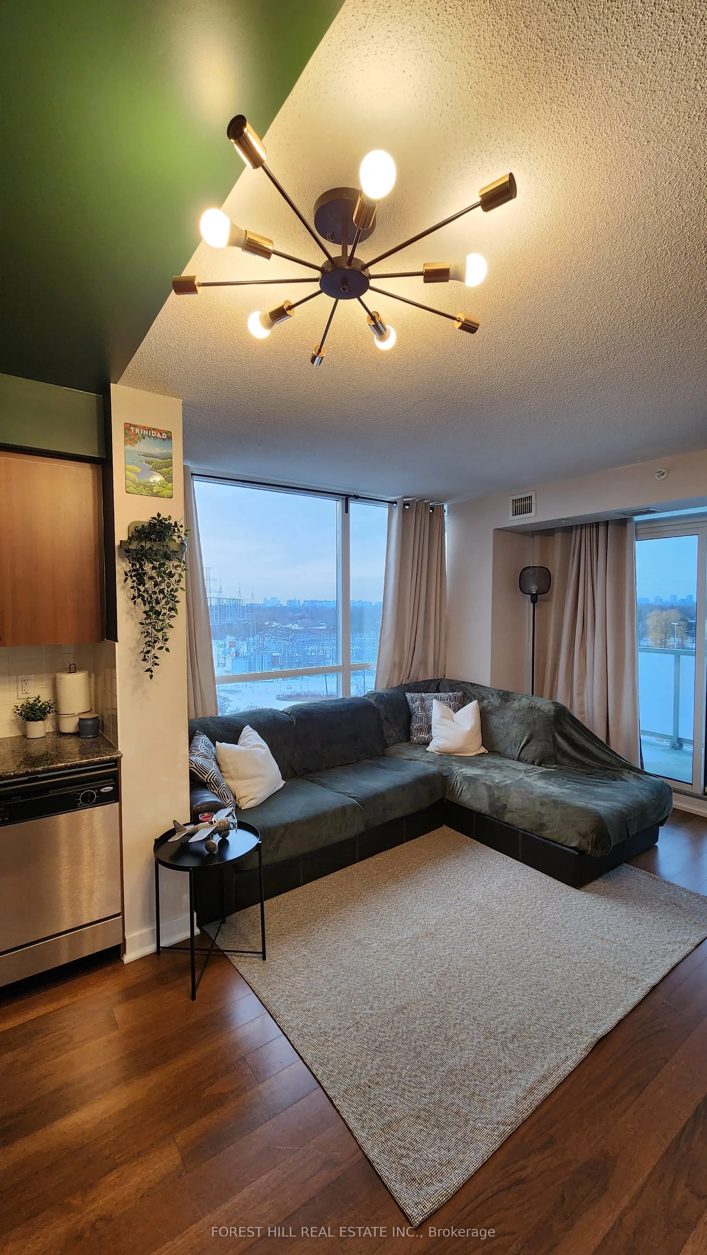 5740 Yonge Street, #604