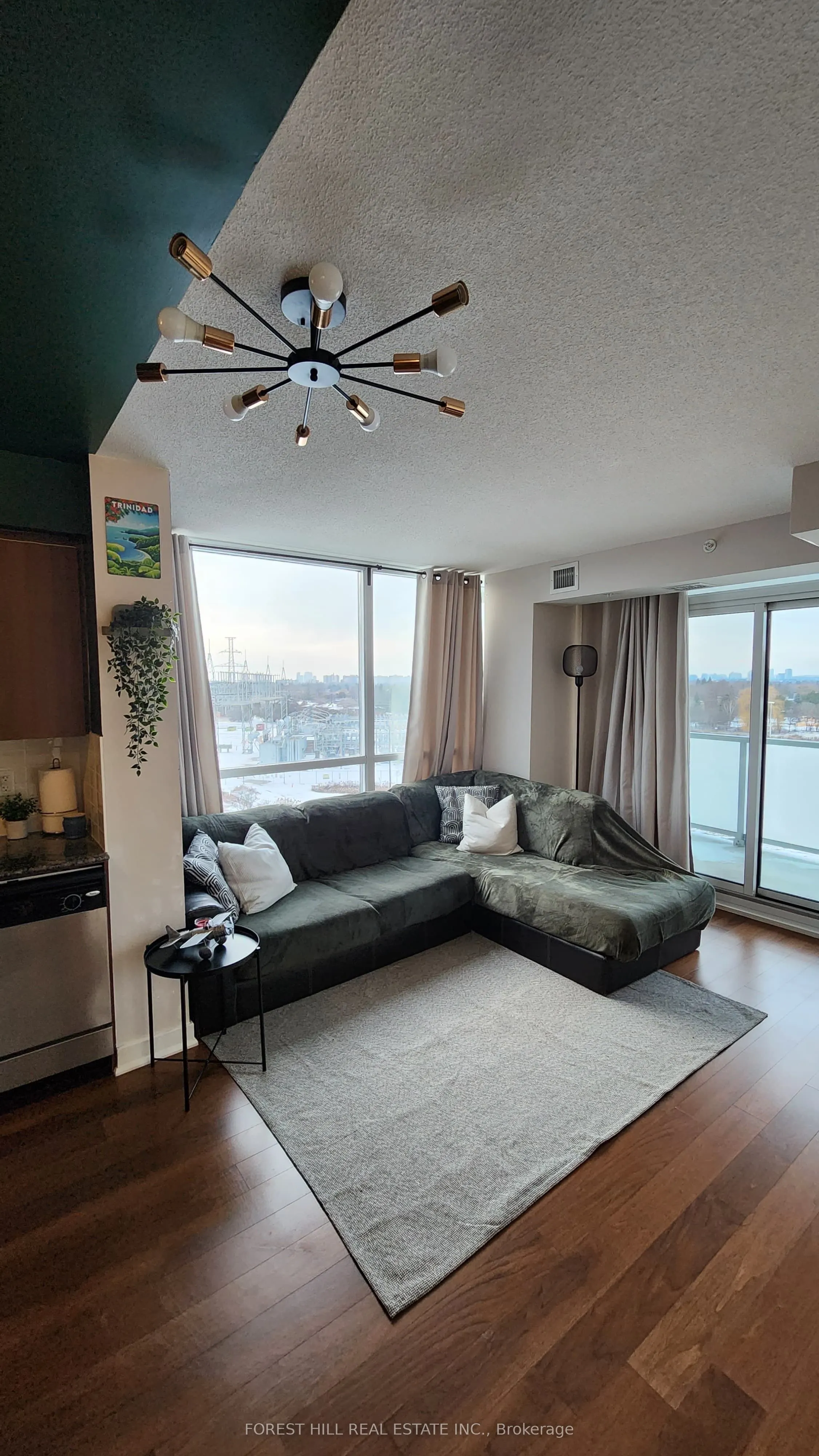 5740 Yonge Street, #604