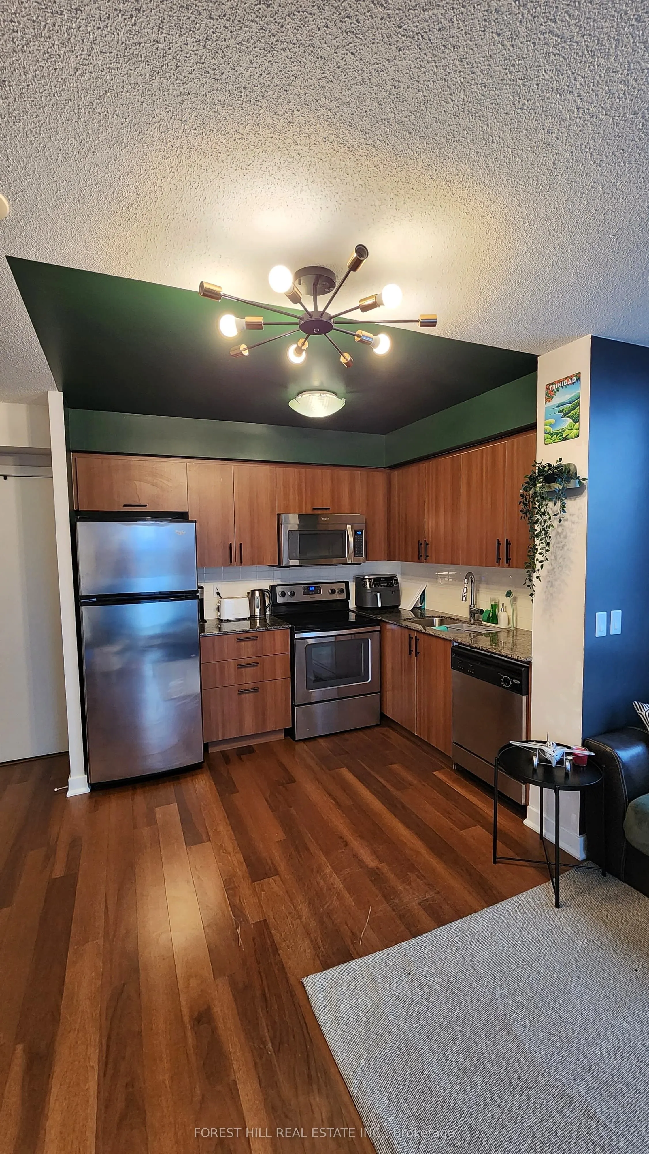 5740 Yonge Street, #604