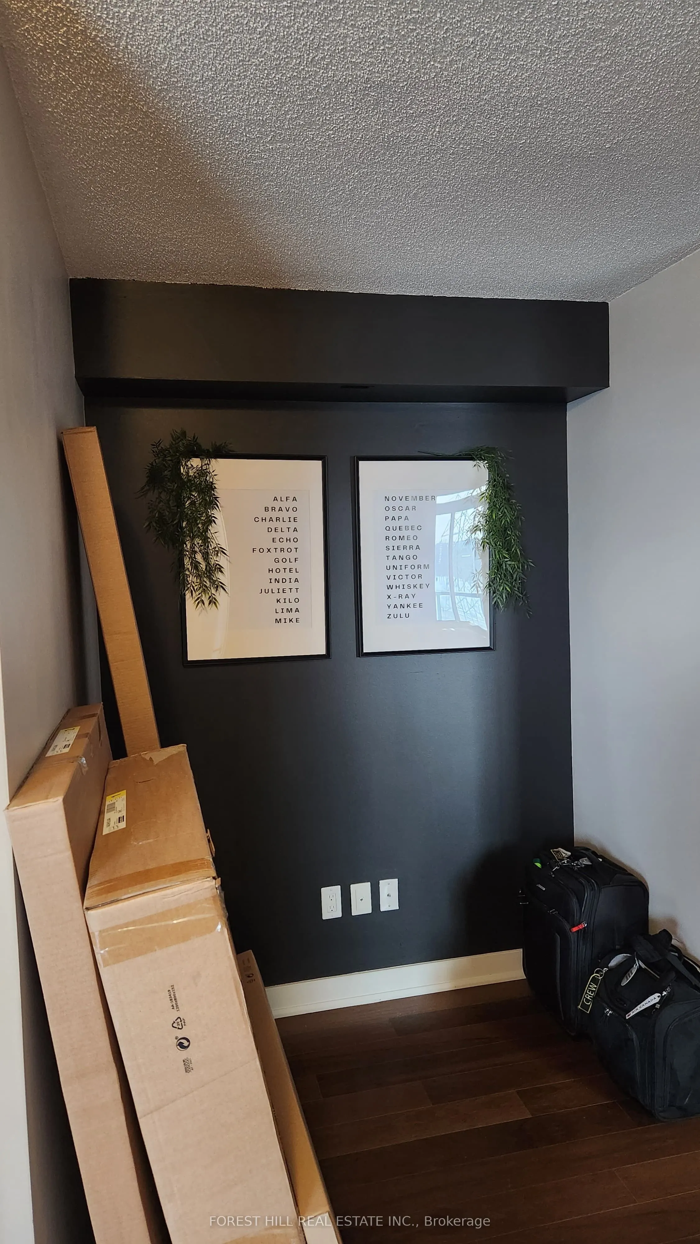 5740 Yonge Street, #604
