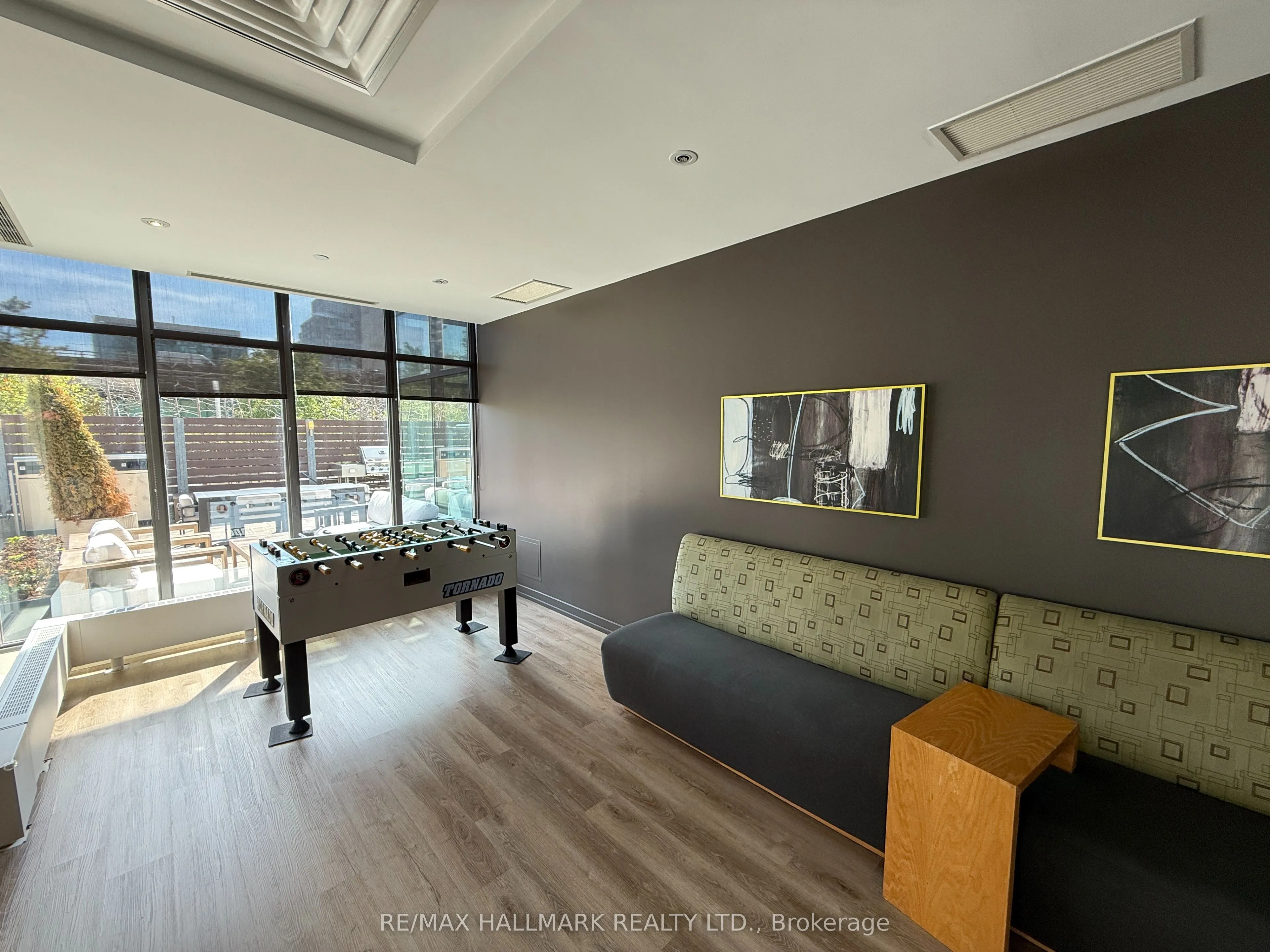 11 Brunel Court, #2805