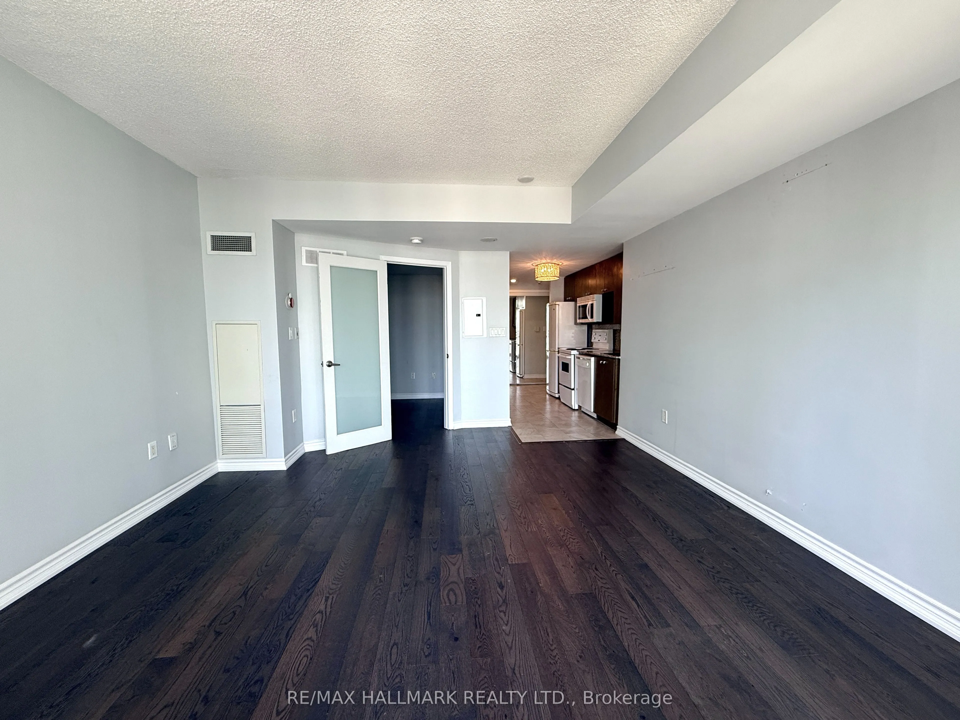 11 Brunel Court, #2805