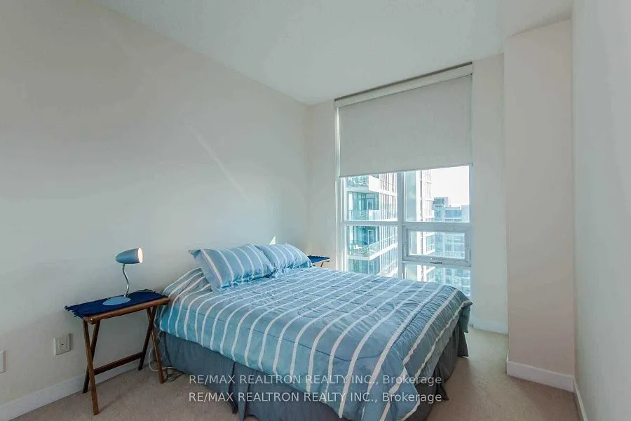 33 Bay Street, #2205