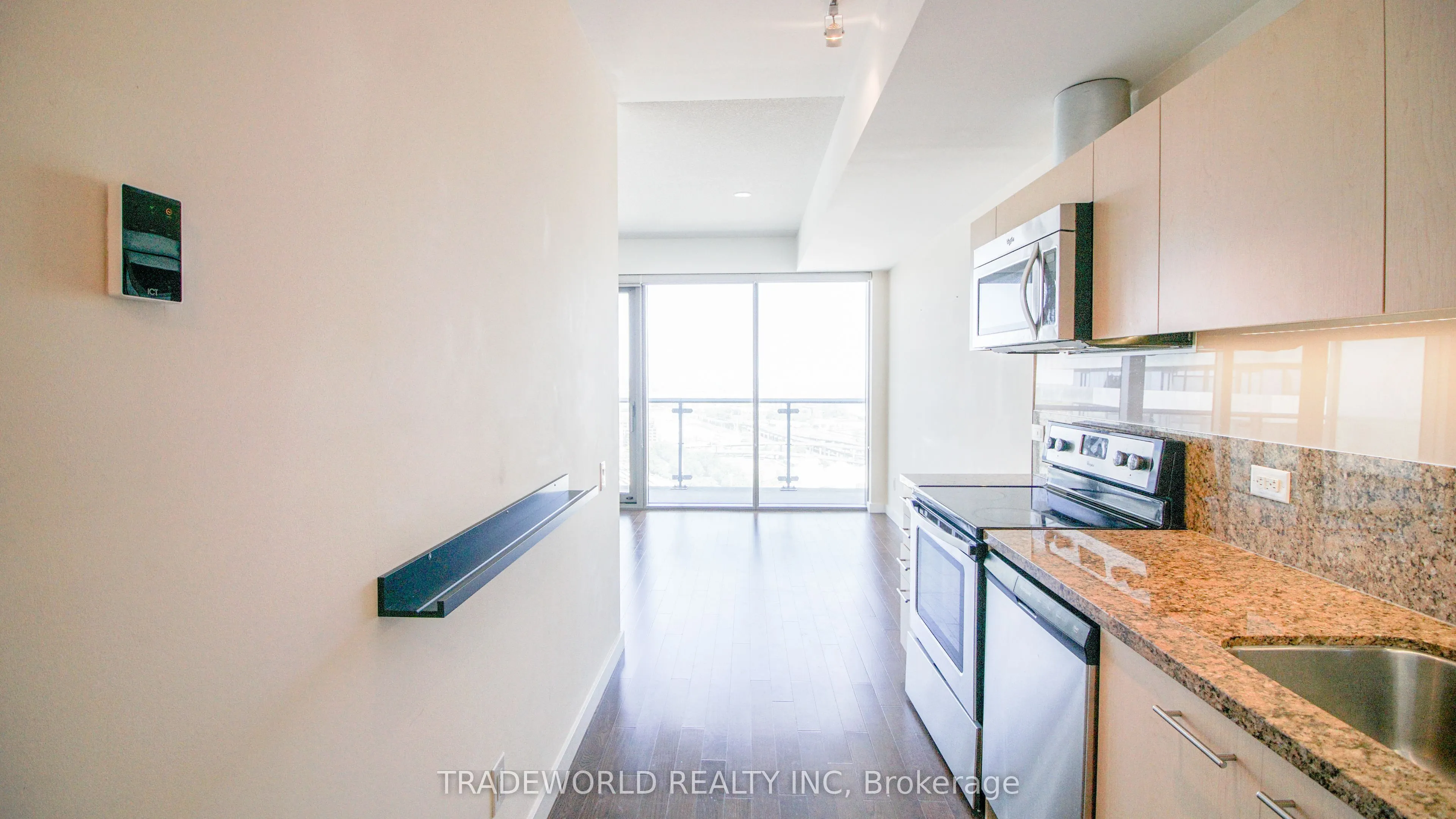 70 Distillery Lane, #3305
