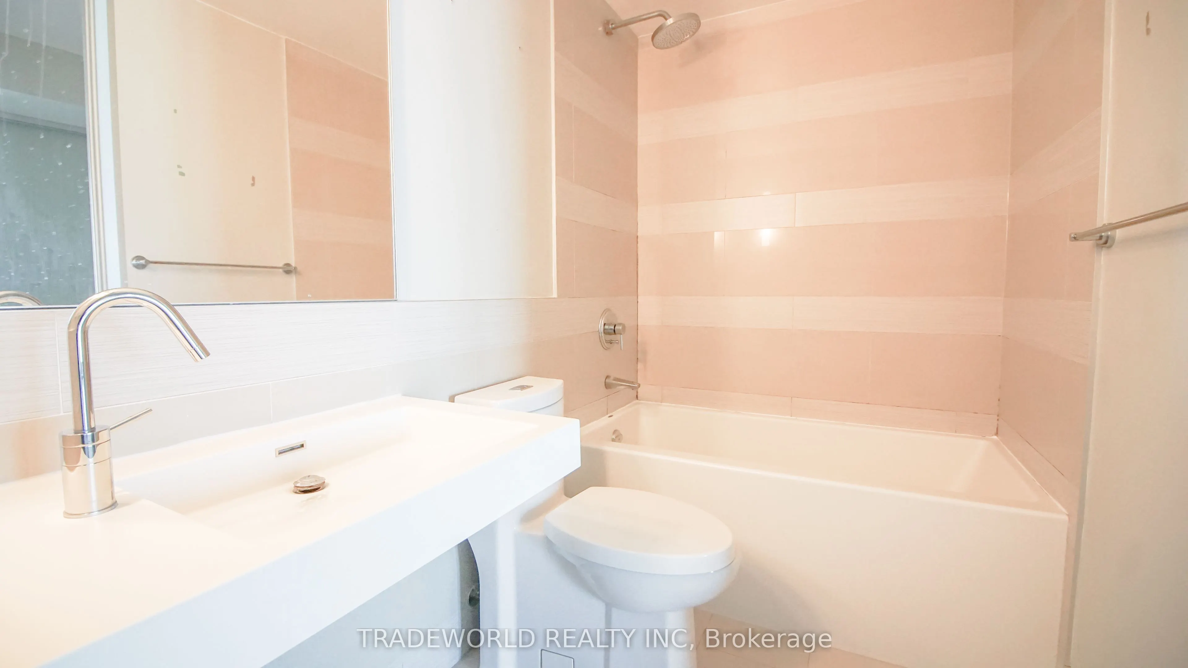 70 Distillery Lane, #3305