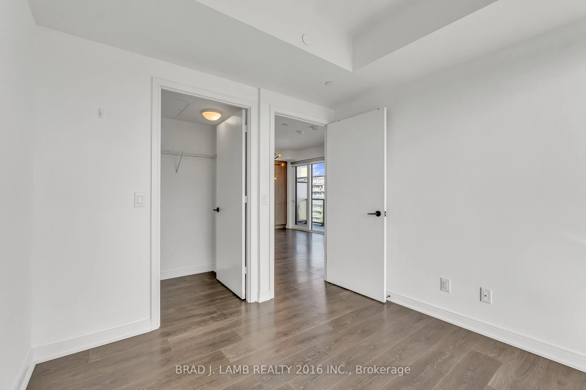 180 Mill Street, #S904