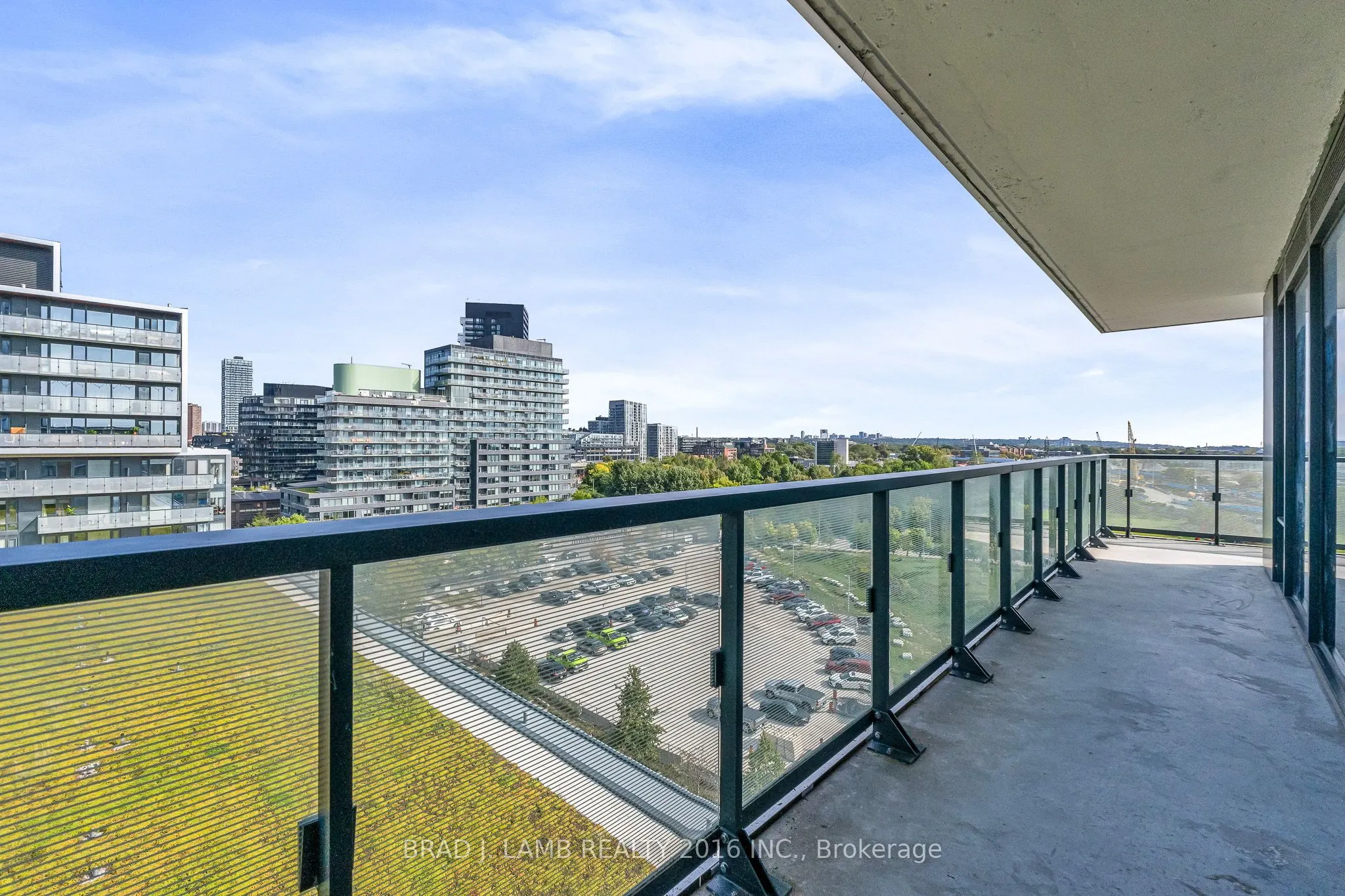 180 Mill Street, #S904