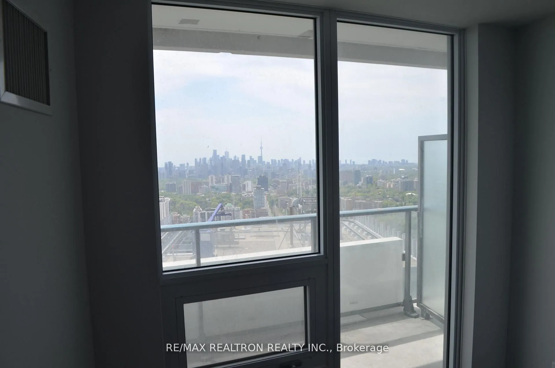 2221 Yonge Street, #5404