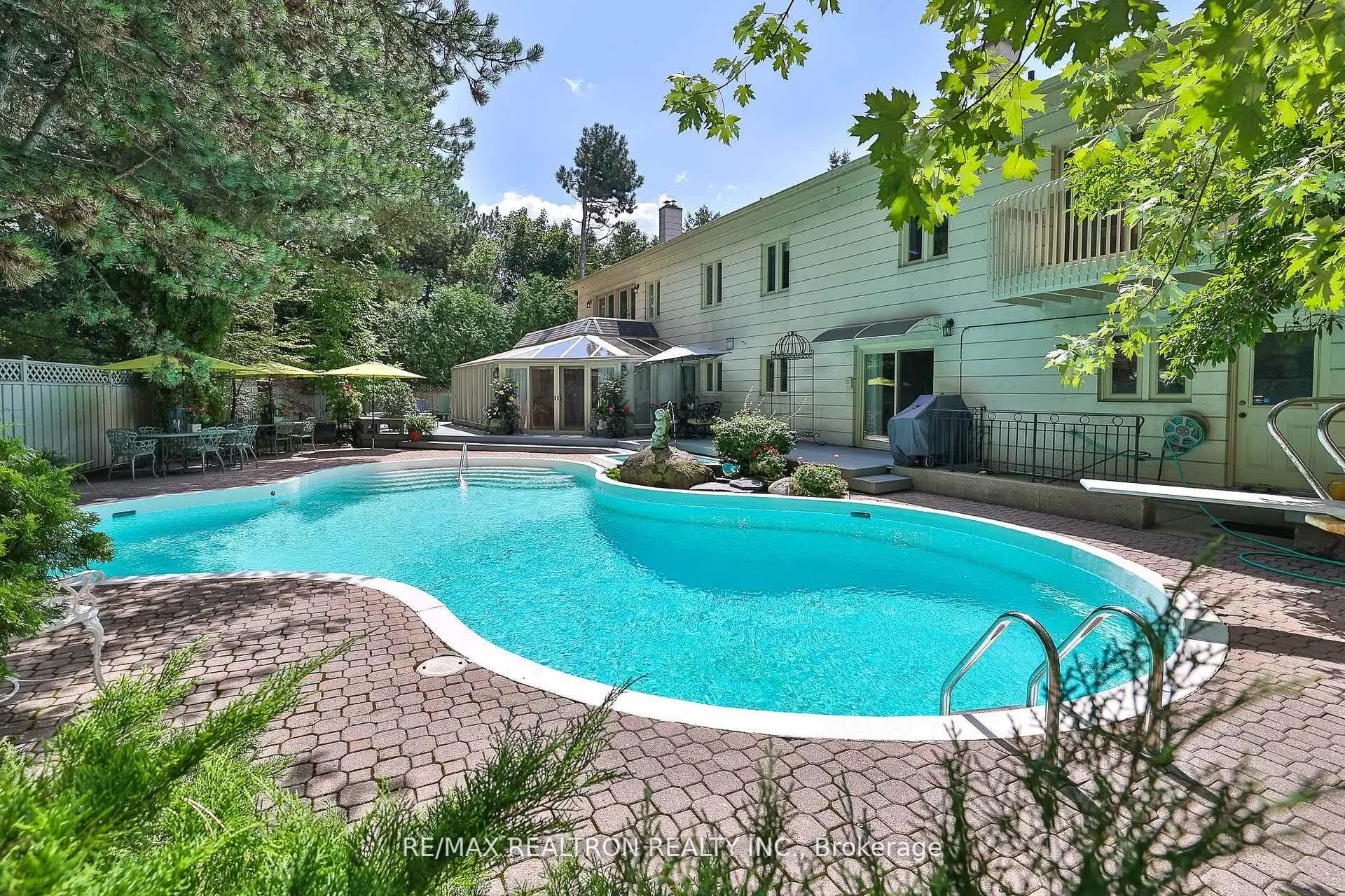 192 The Bridle Path
