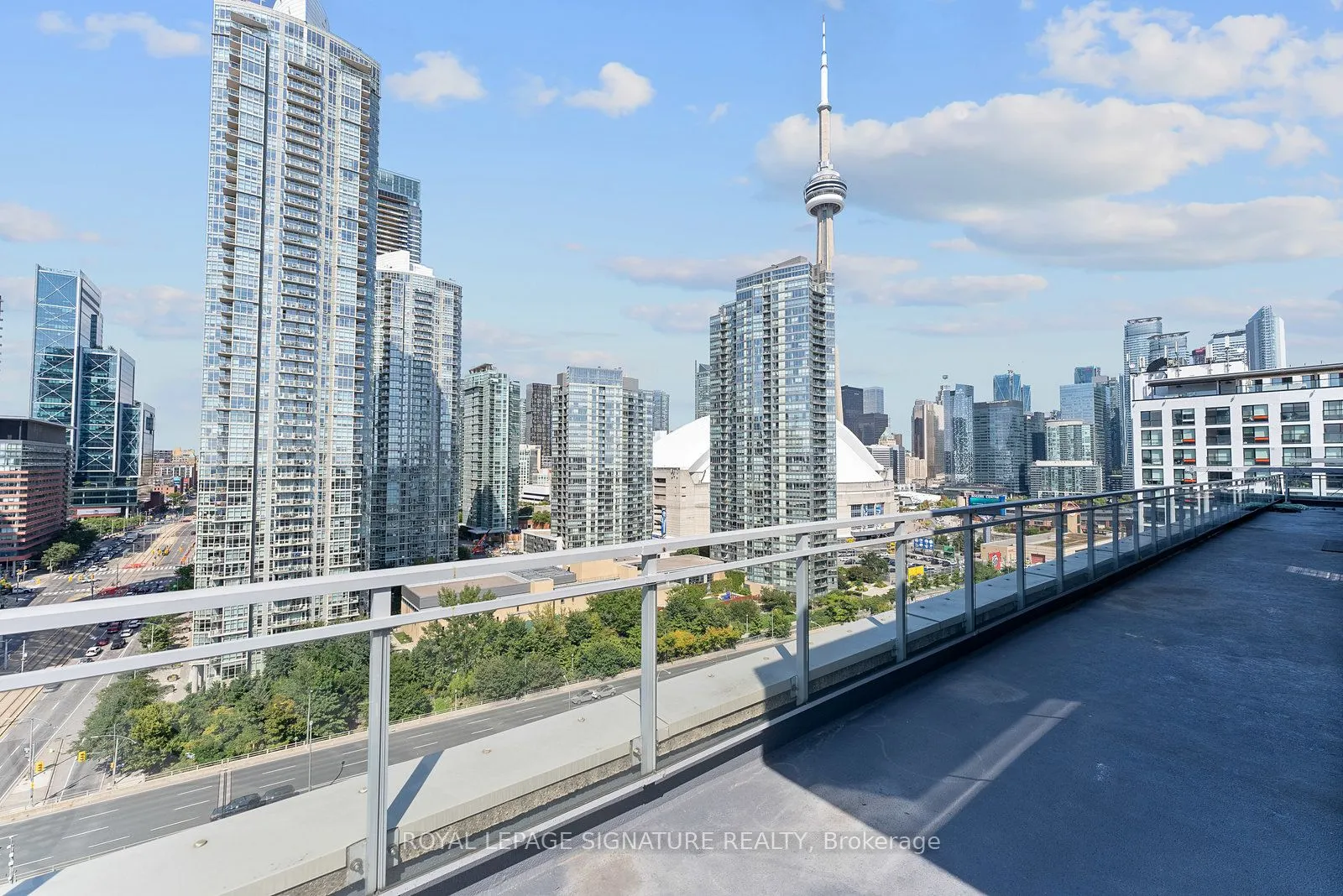 410 Queens Quay W, #1407