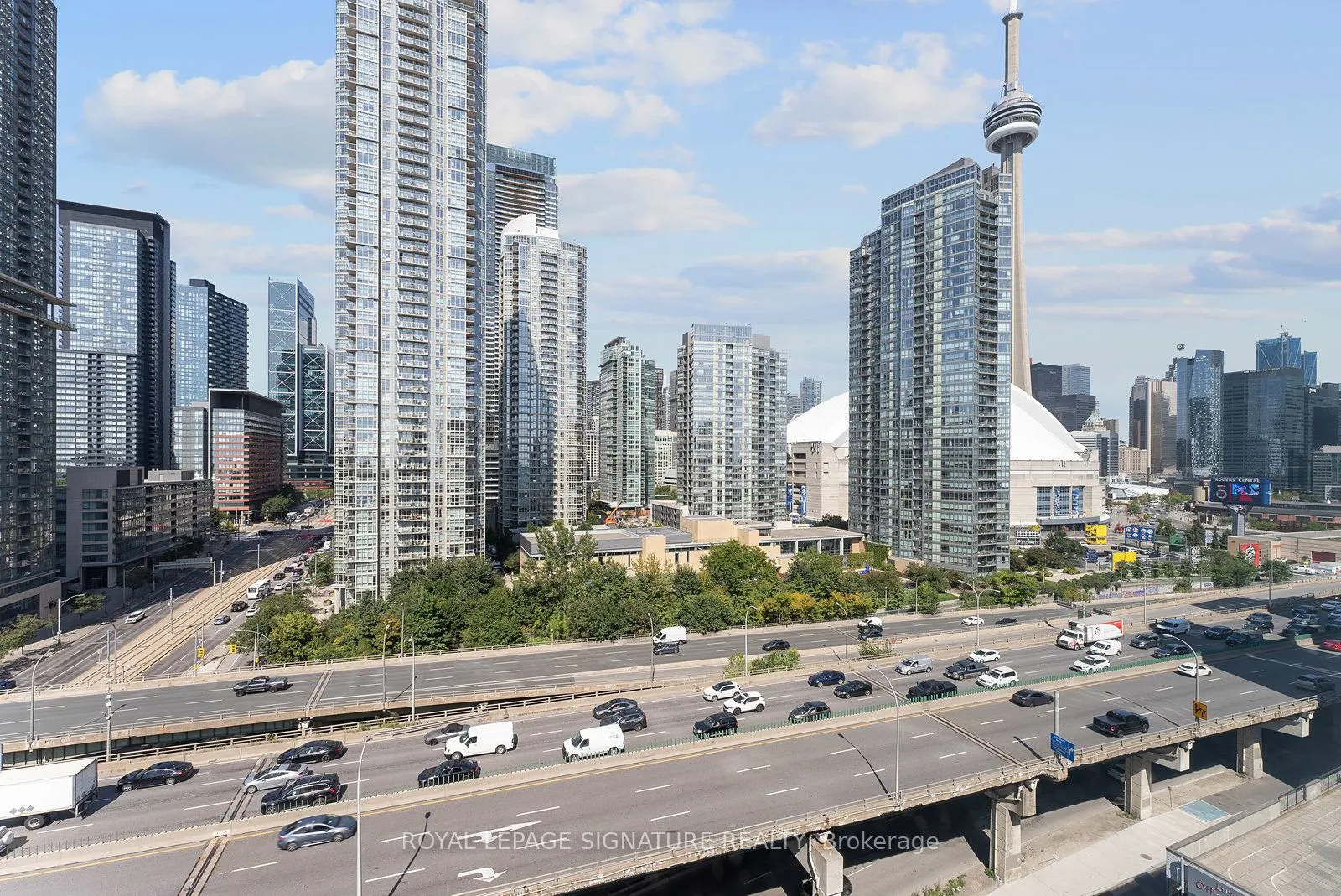 410 Queens Quay W, #1407