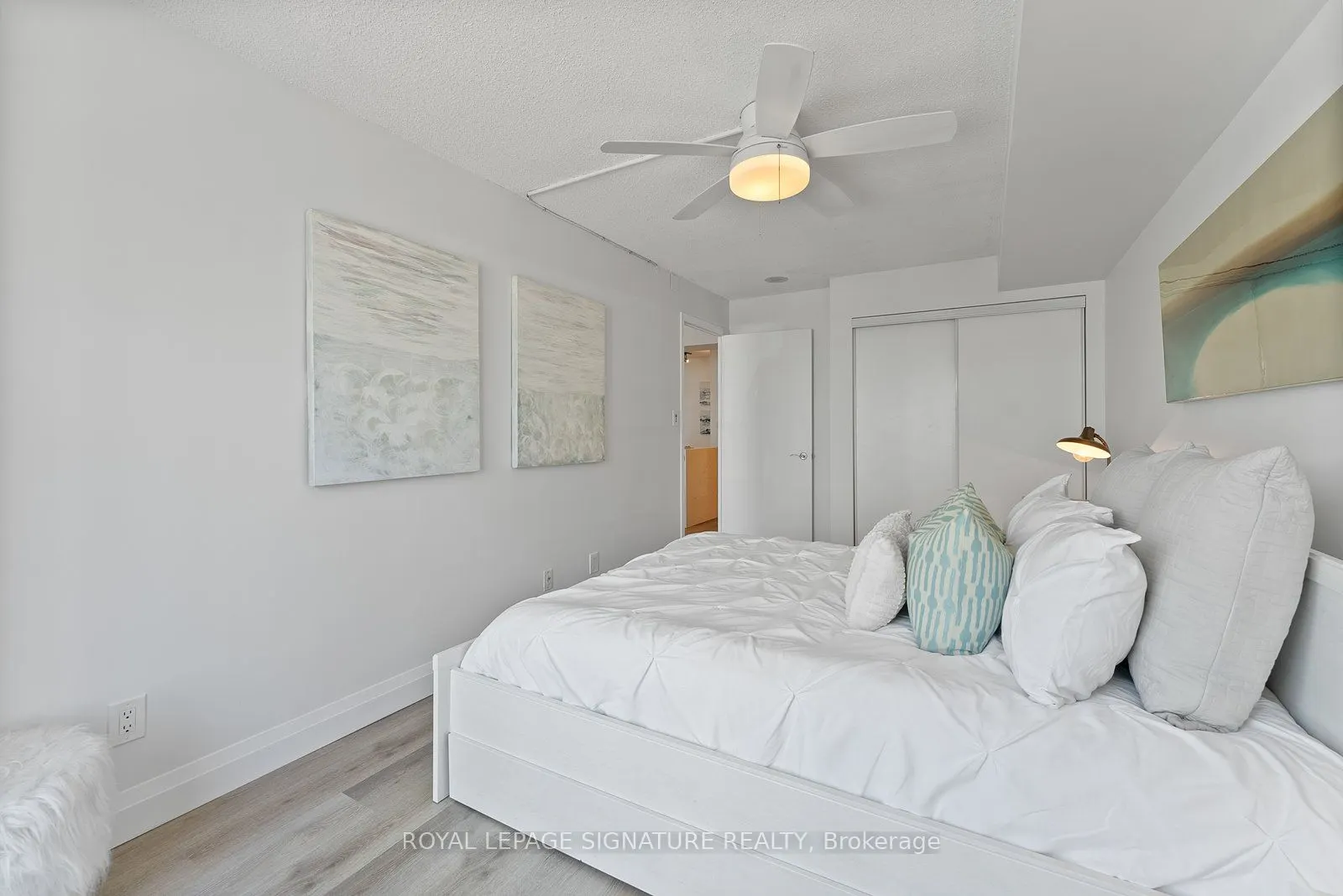 410 Queens Quay W, #1407