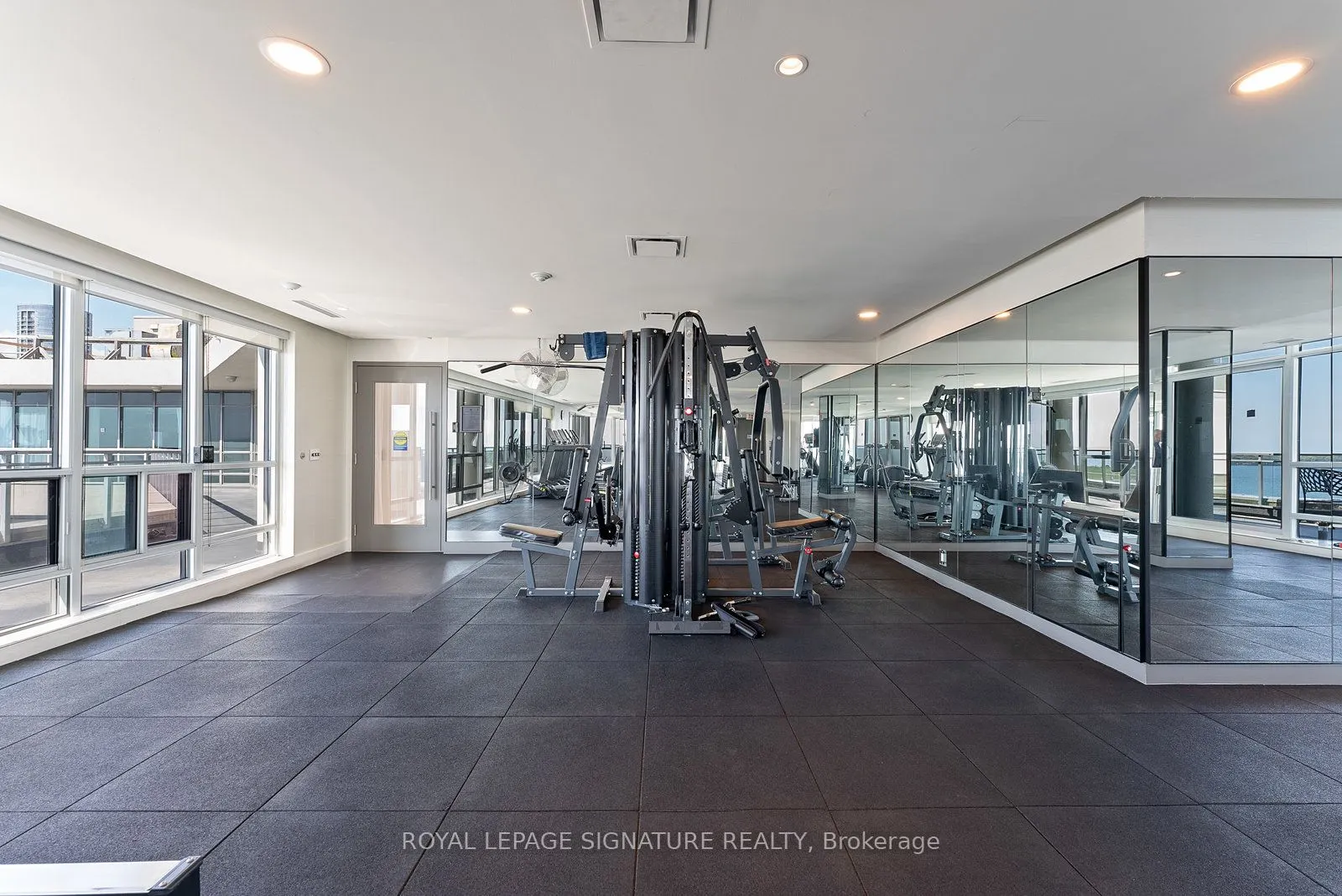410 Queens Quay W, #1407