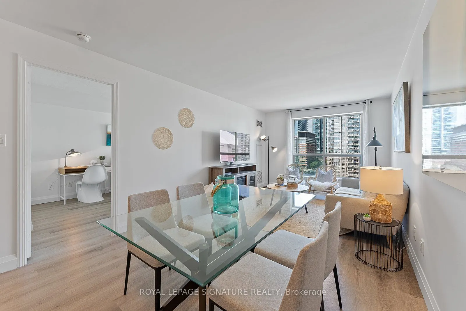410 Queens Quay W, #1407