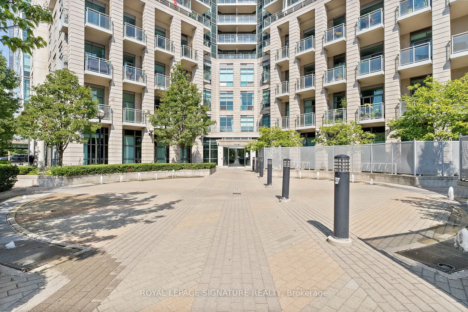 410 Queens Quay W, #1407