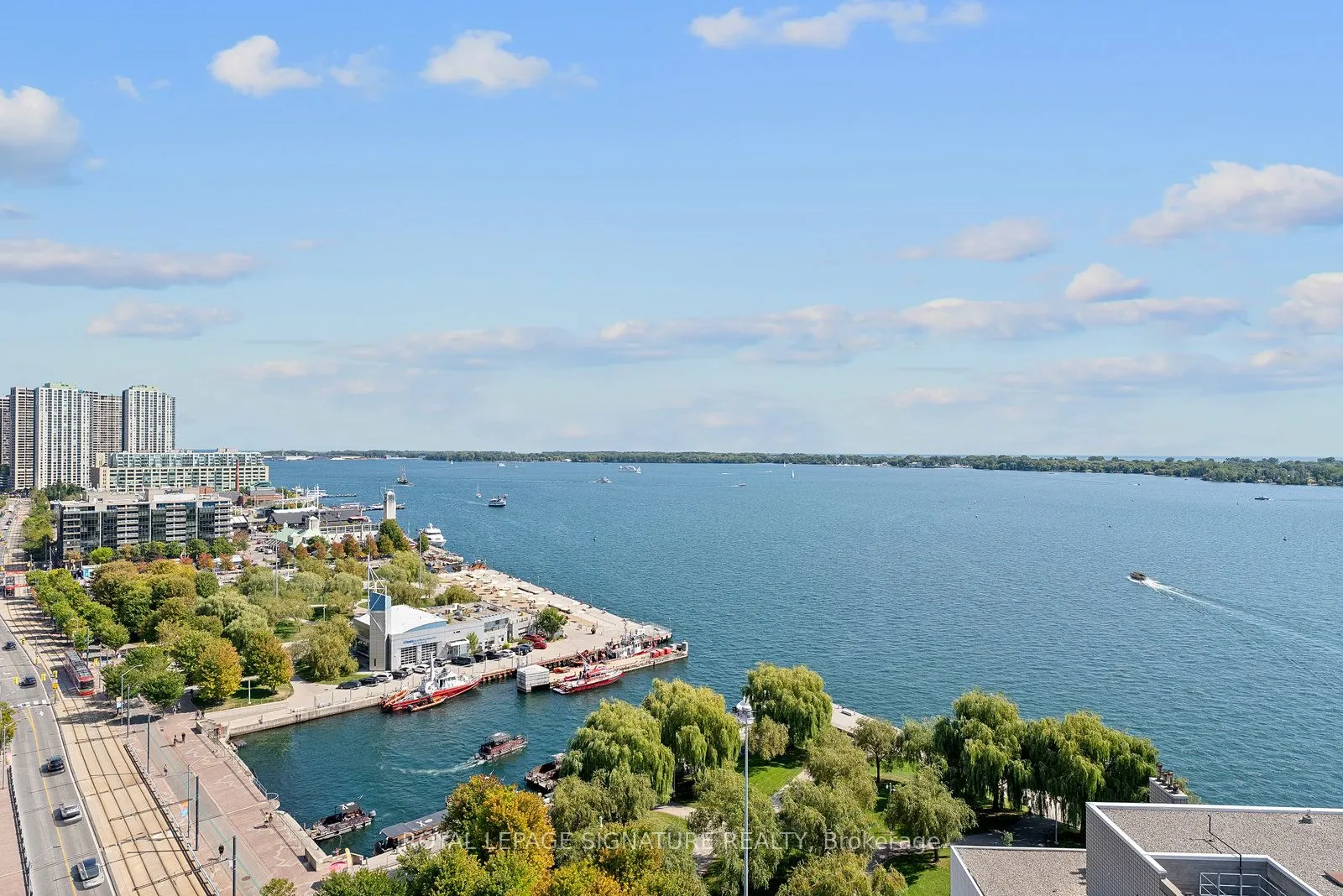 410 Queens Quay W, #1407