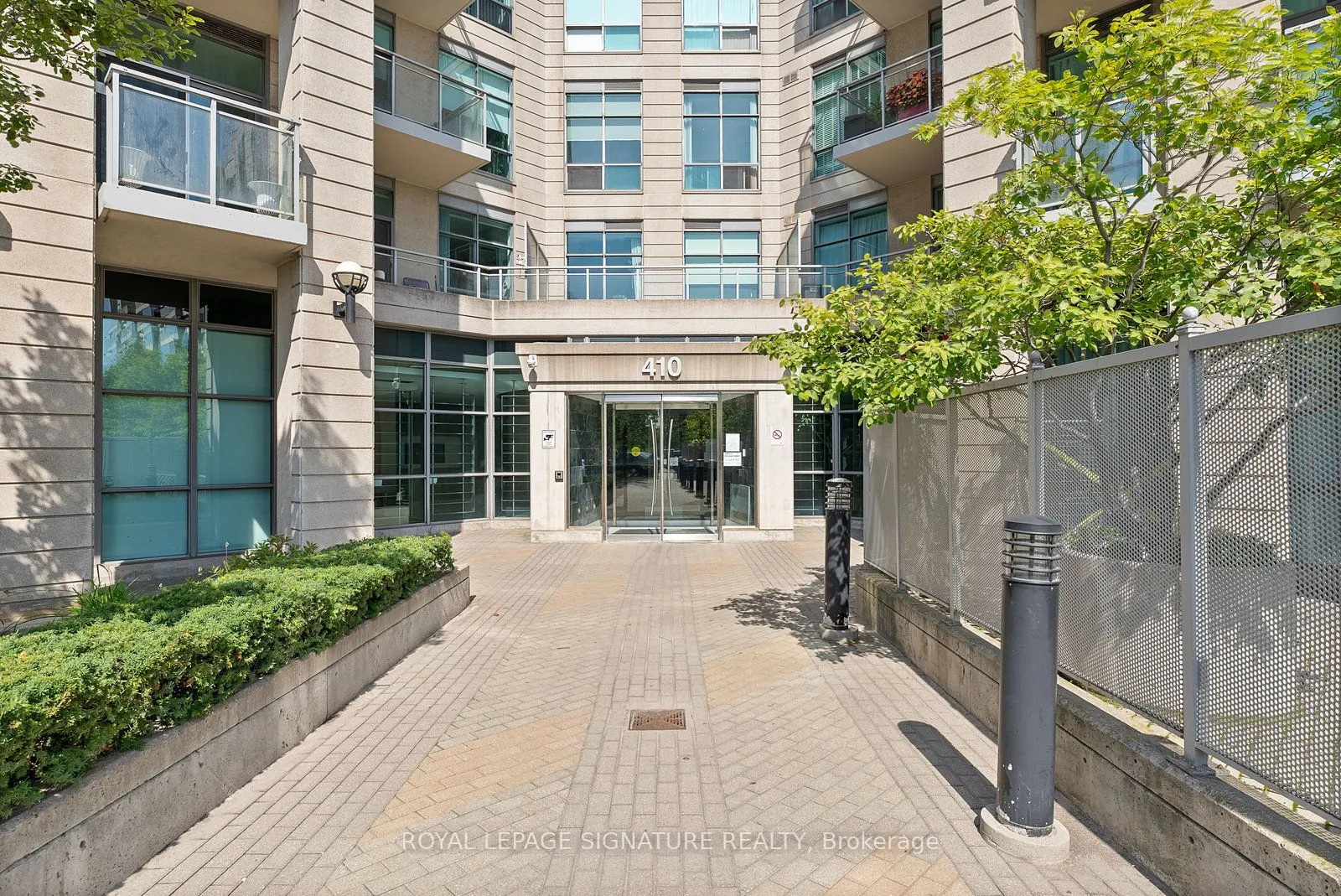 410 Queens Quay W, #1407