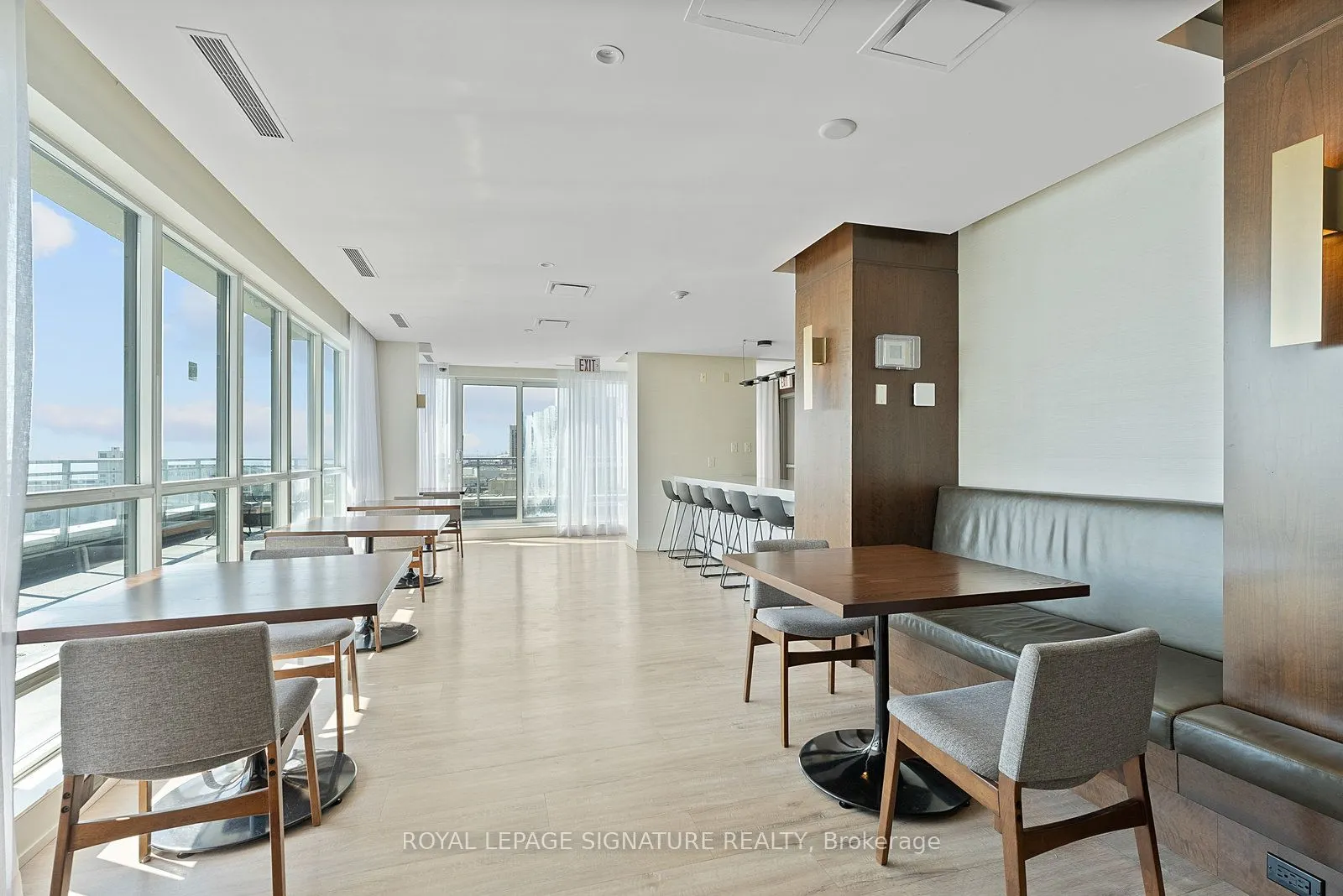 410 Queens Quay W, #1407